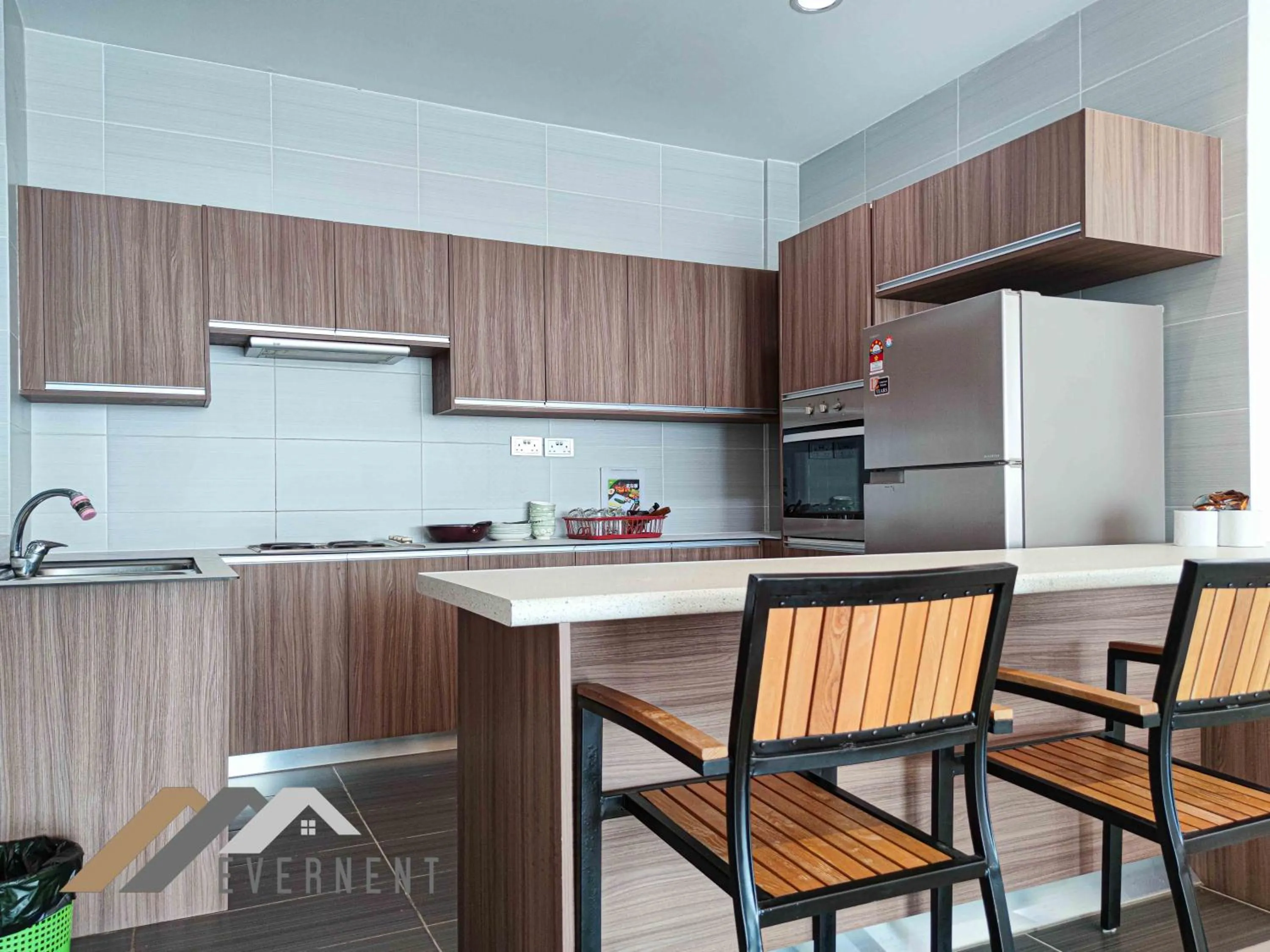 Kitchen or kitchenette in Bay Resort by Evernent