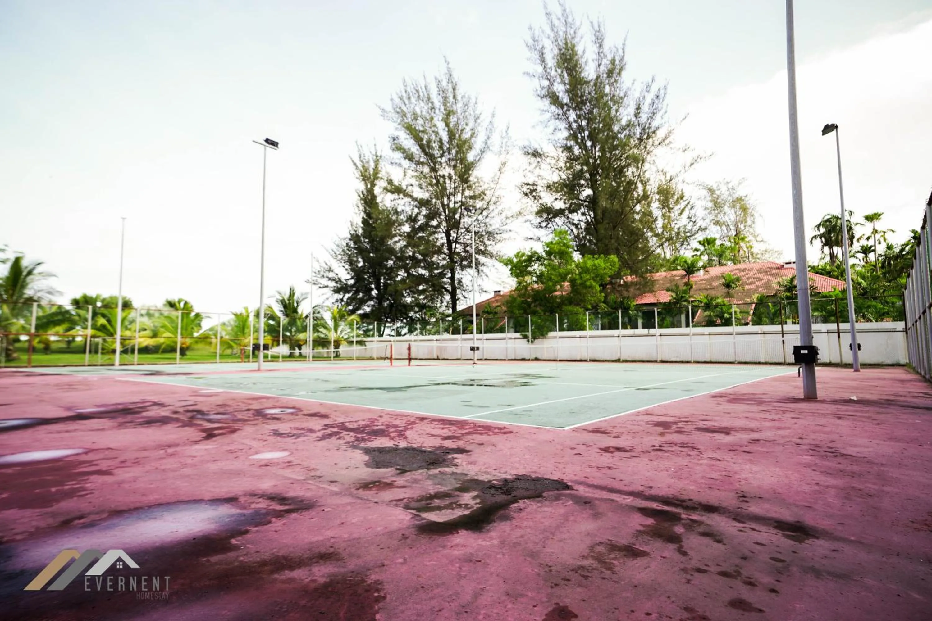 Activities in Bay Resort by Evernent