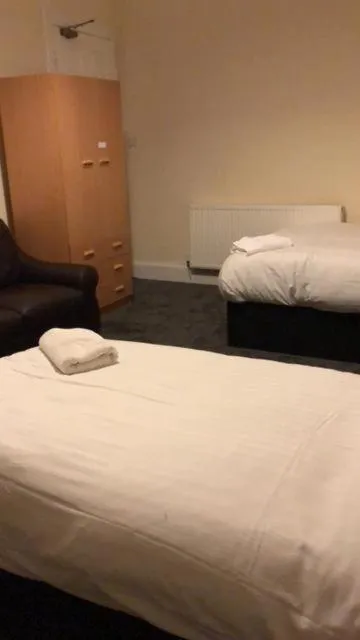 Other in Renfrew rooms at City Centre