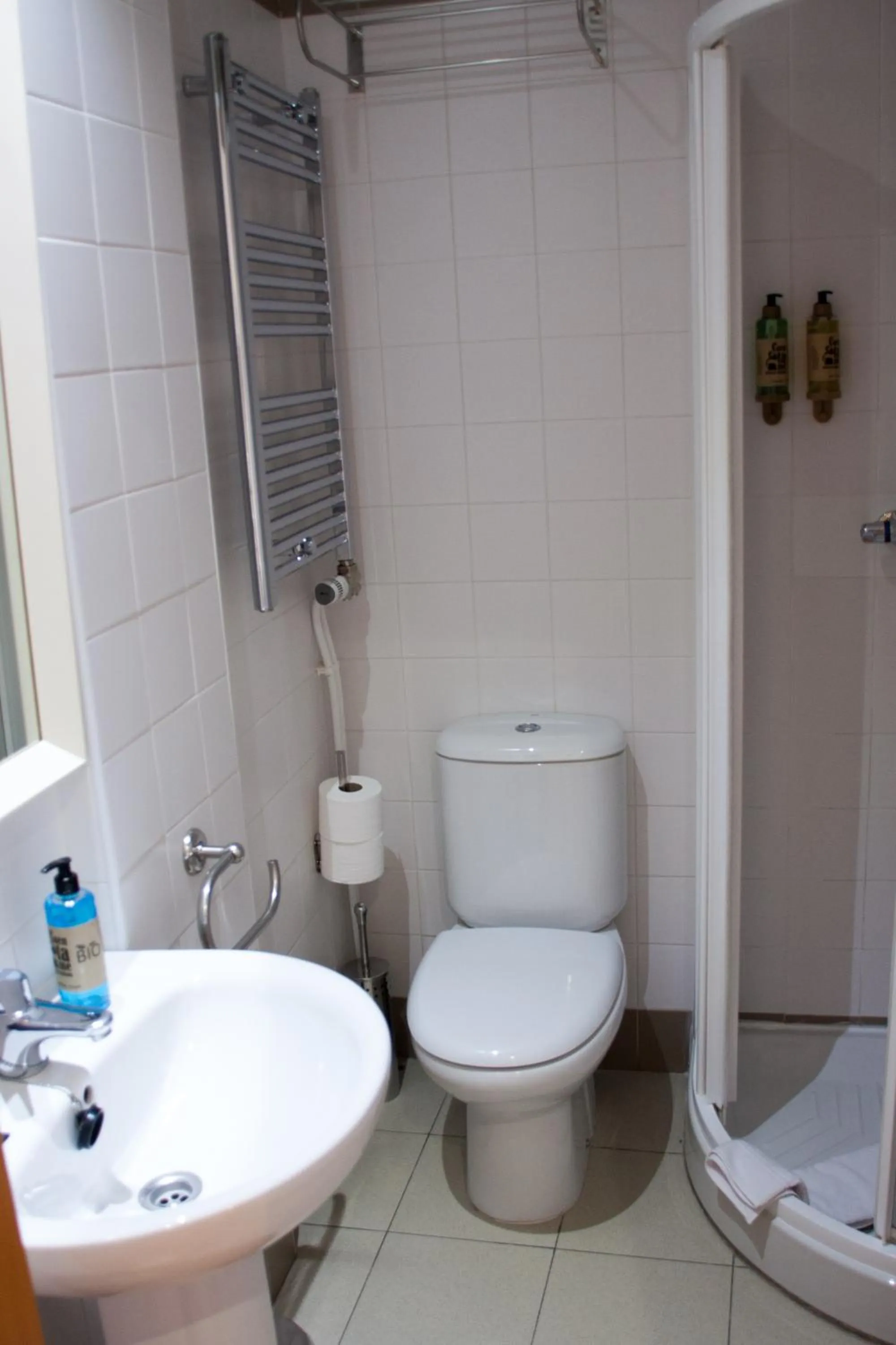 Hostal Cuéntame Evolución Auto Check in