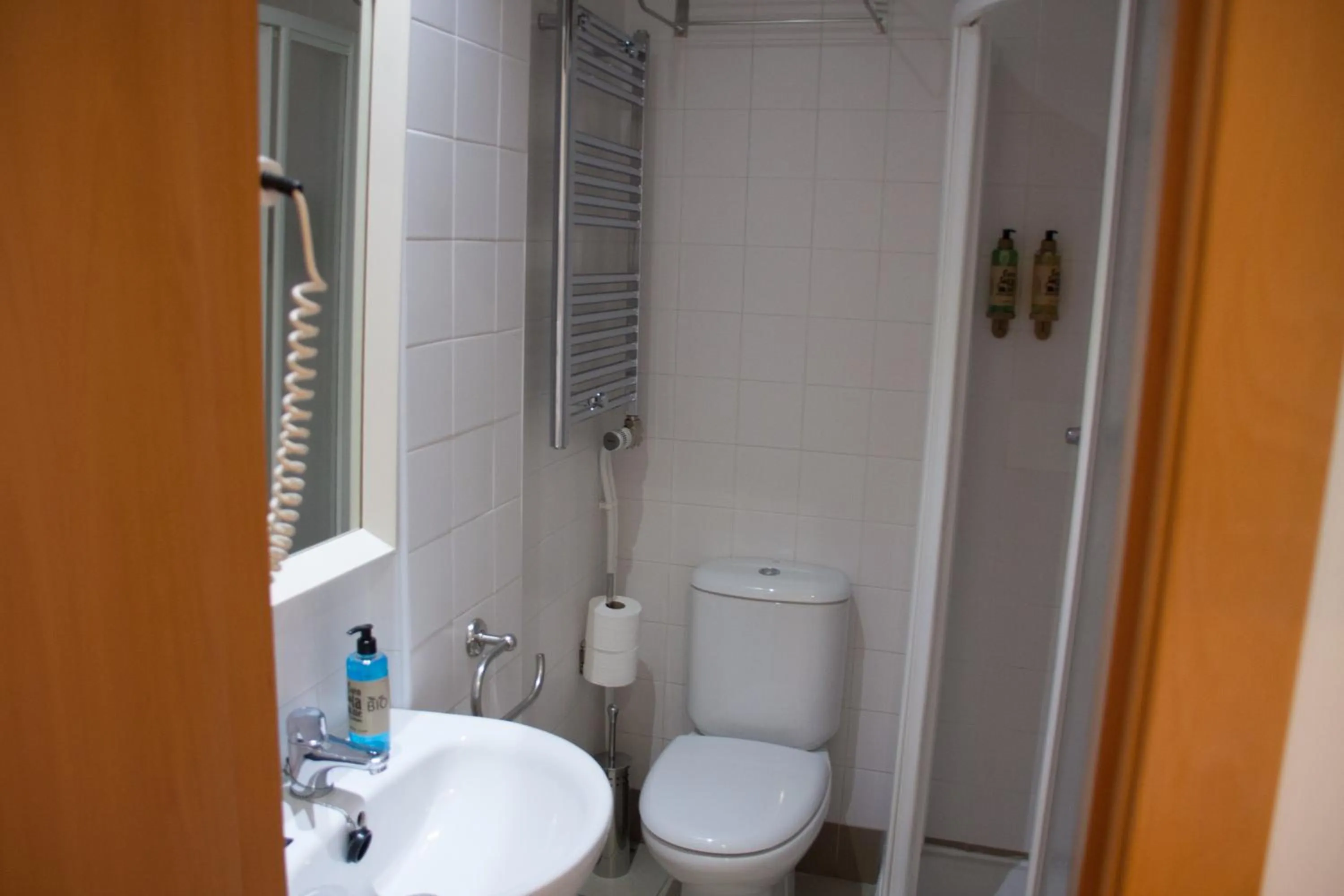 Hostal Cuéntame Evolución Auto Check in