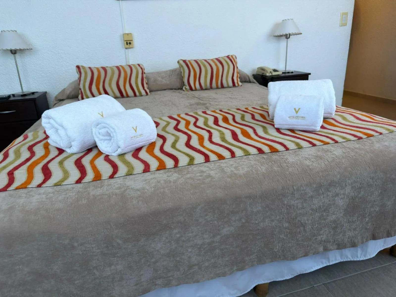 Bed in Hotel Victoria