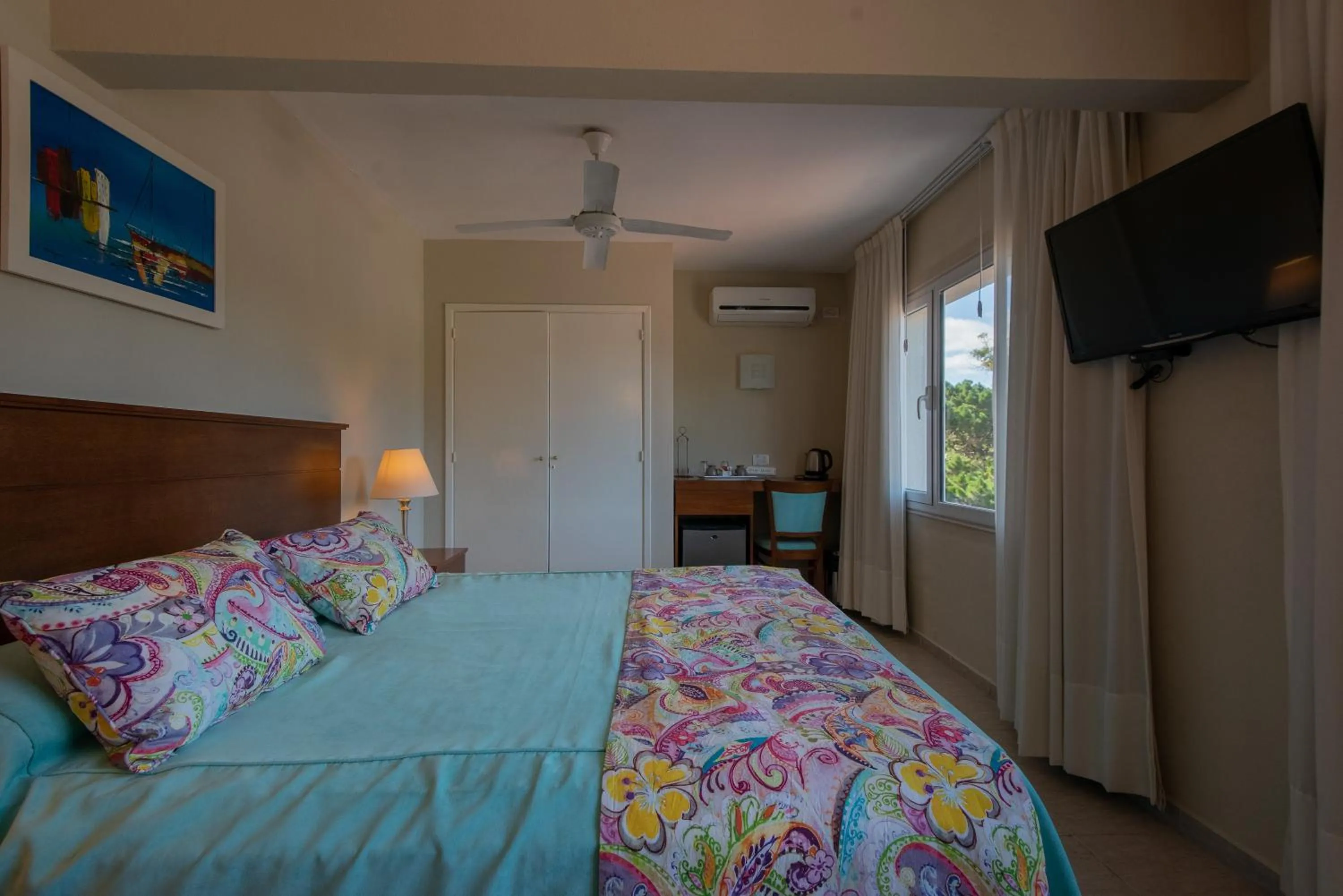 Bed in Hotel Victoria