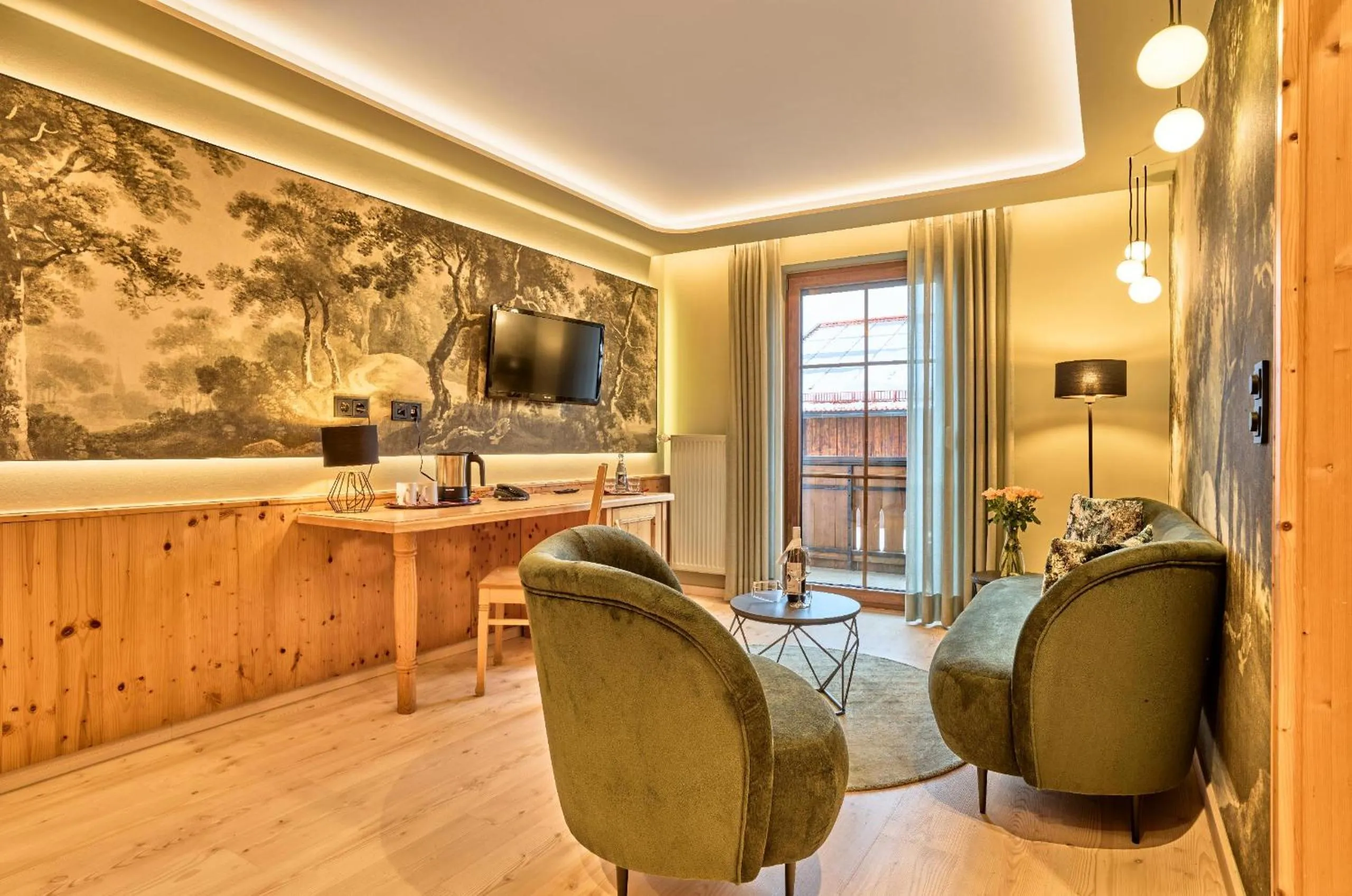 Living room in Panoramahotel Grobauer