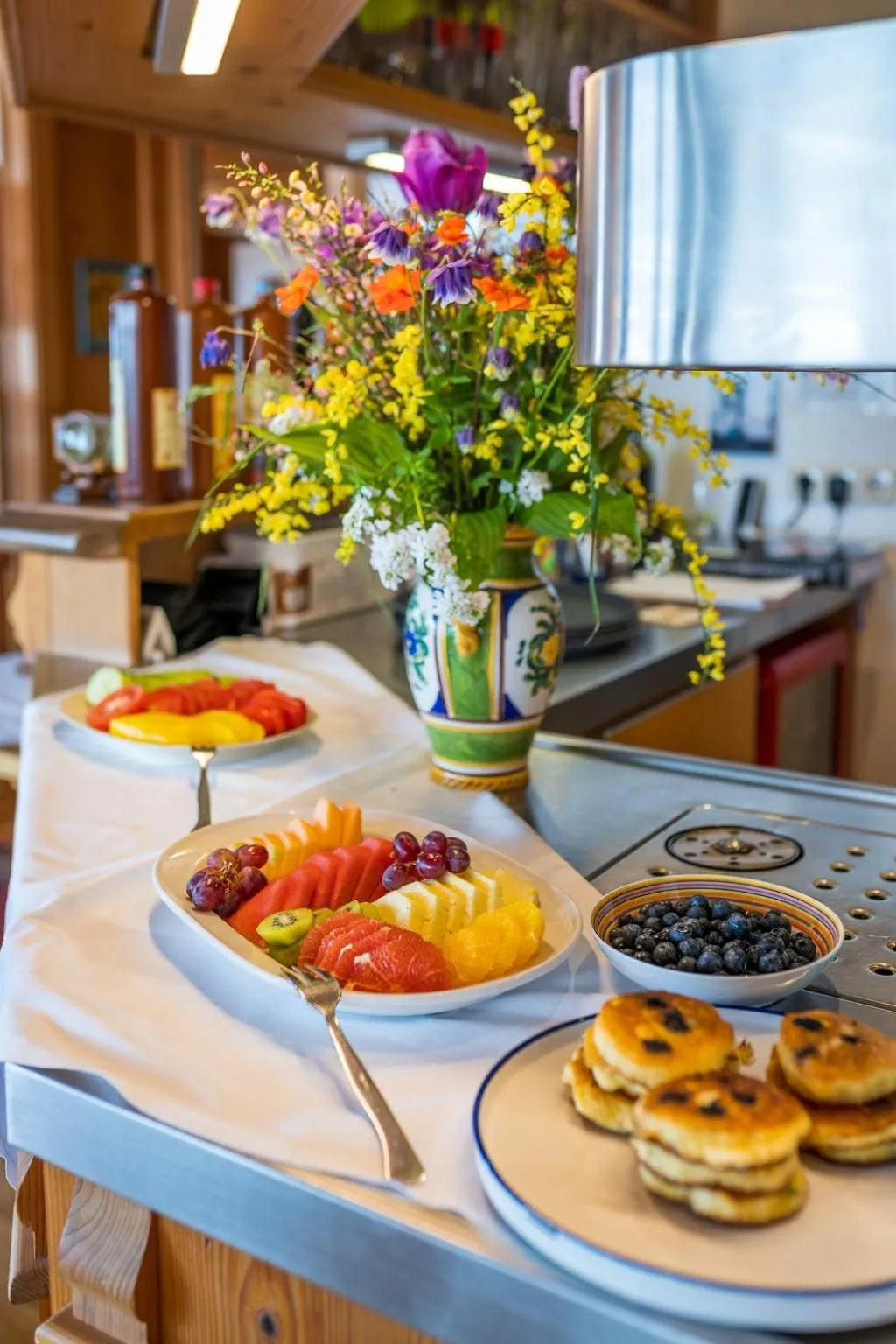 Buffet breakfast in Panoramahotel Grobauer