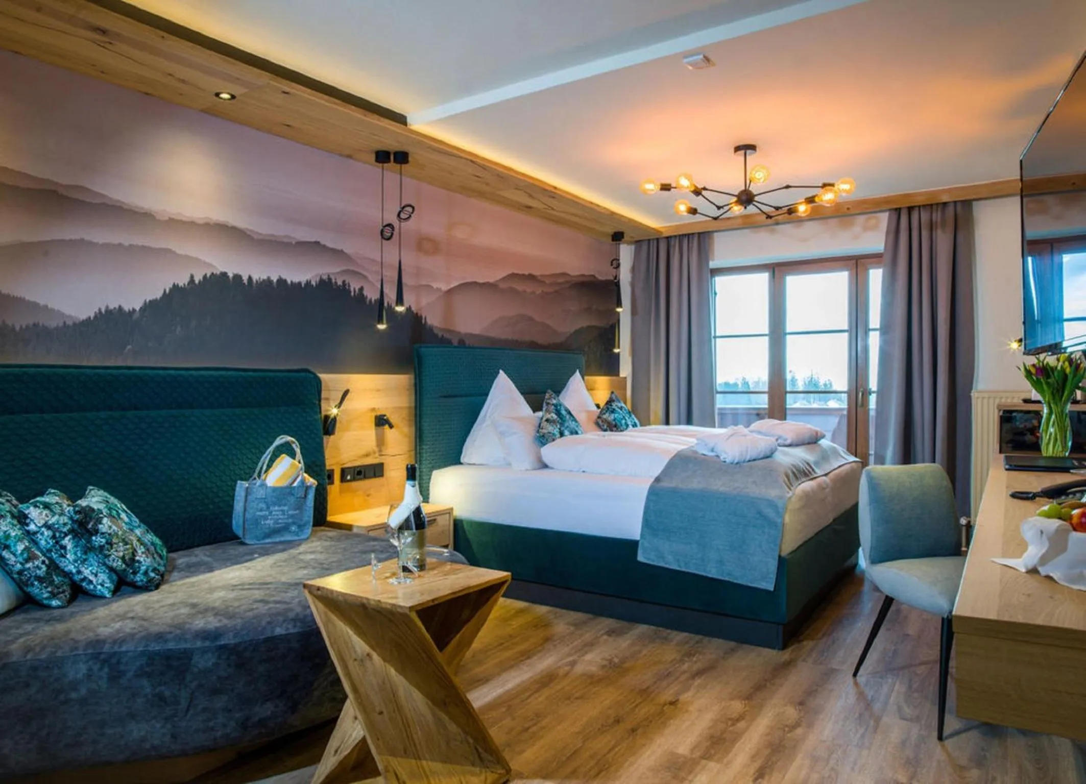 Bed in Panoramahotel Grobauer