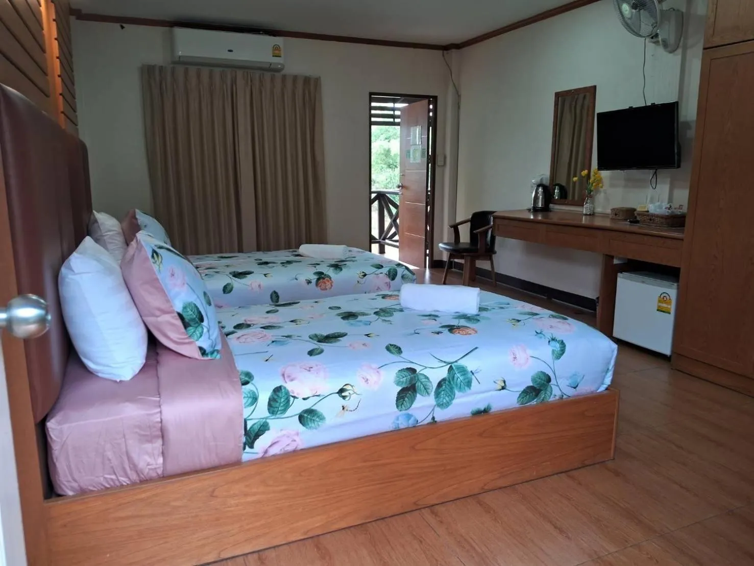 RS Phong Riverside Resort