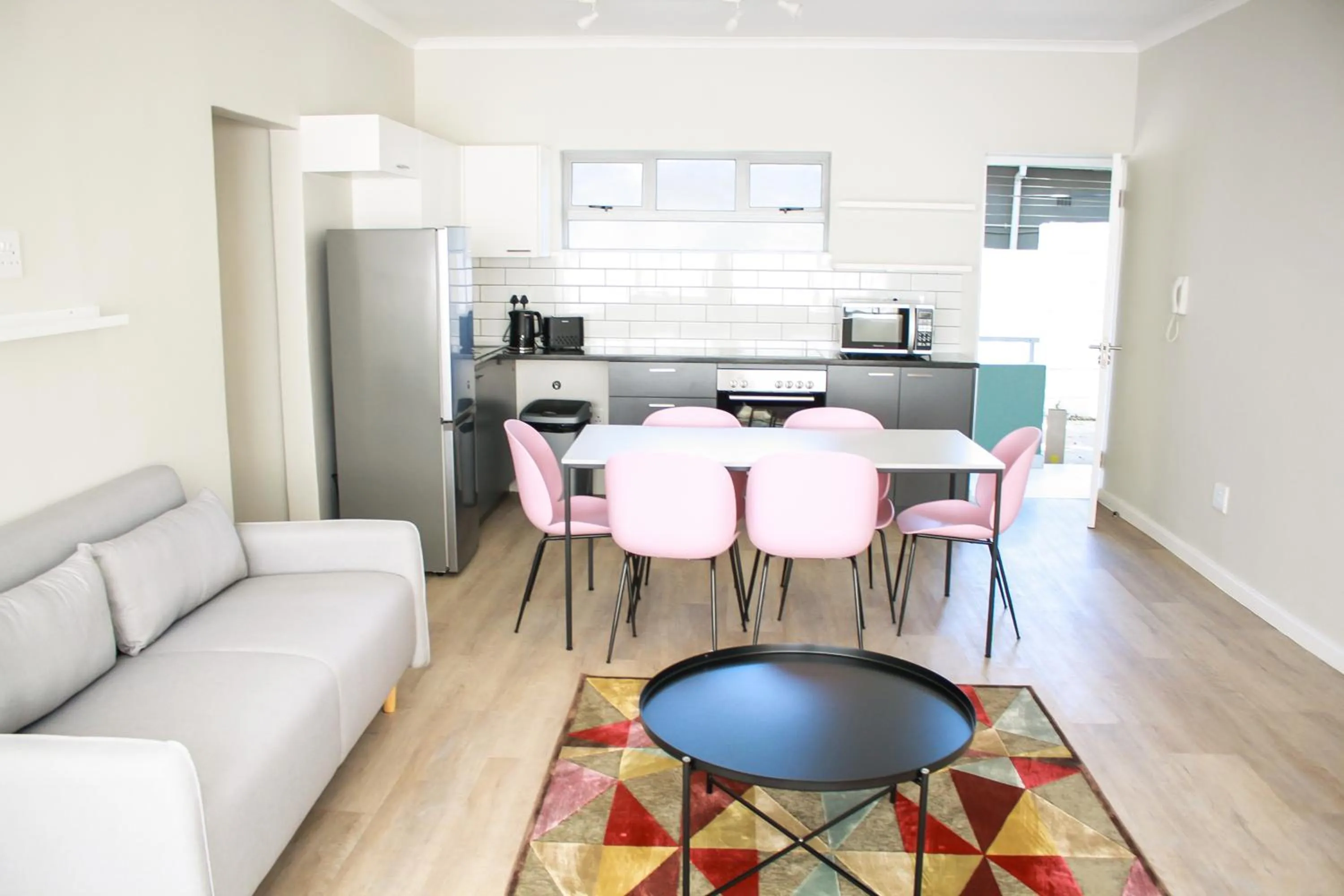 Kitchen or kitchenette in CURIOCITY Green Point