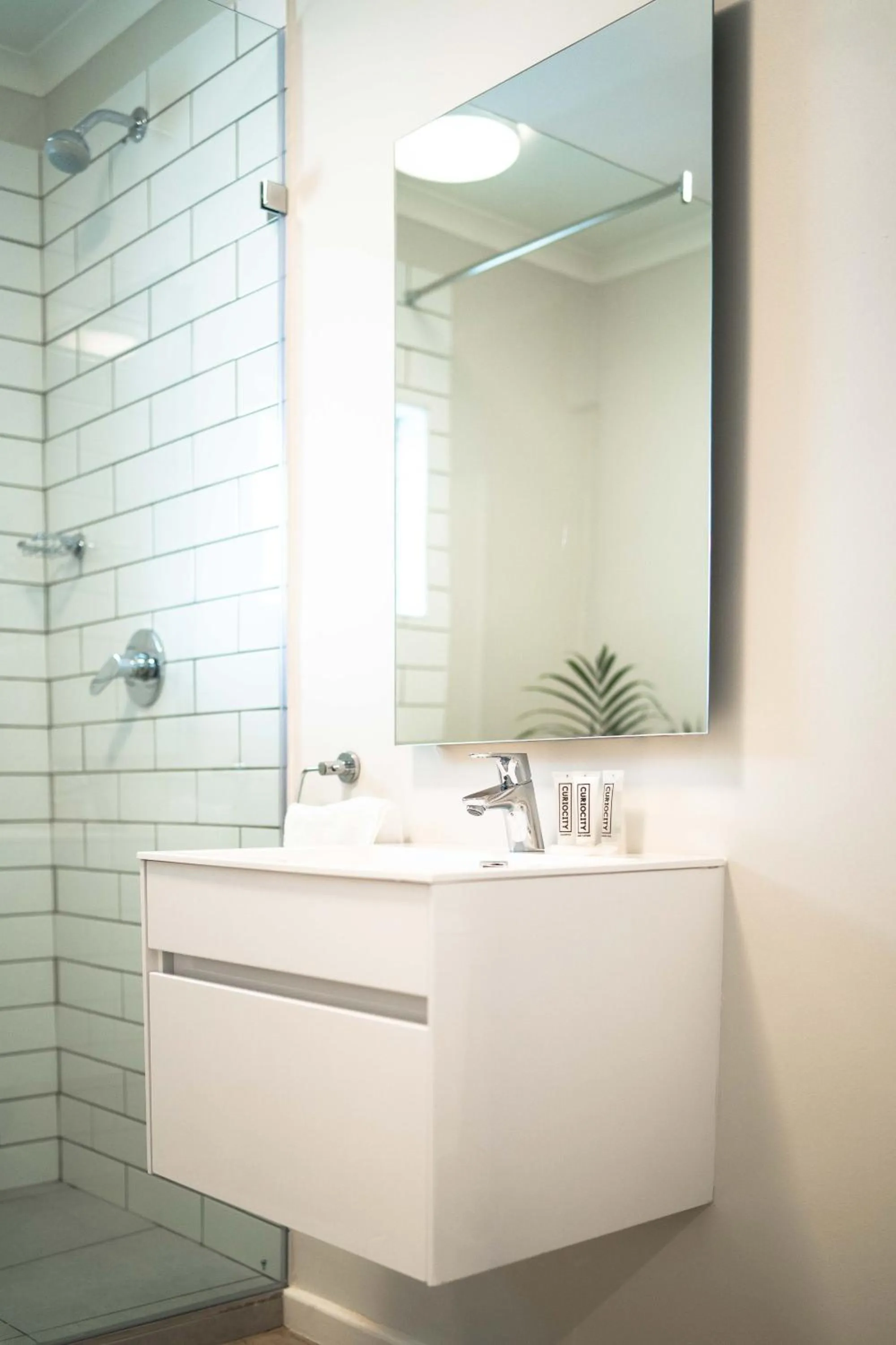 Bathroom in CURIOCITY Green Point