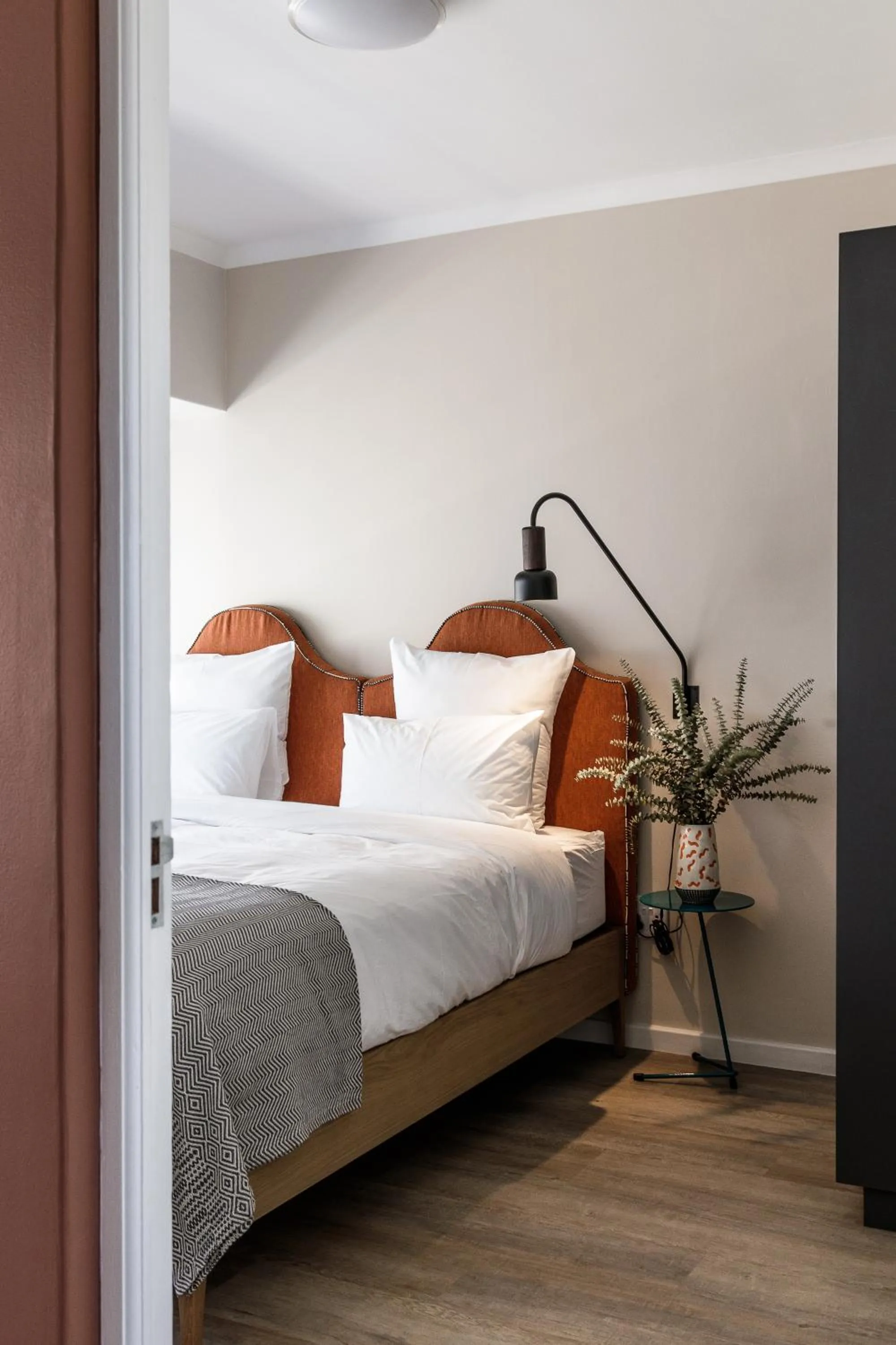 Bedroom, Bed in CURIOCITY Green Point