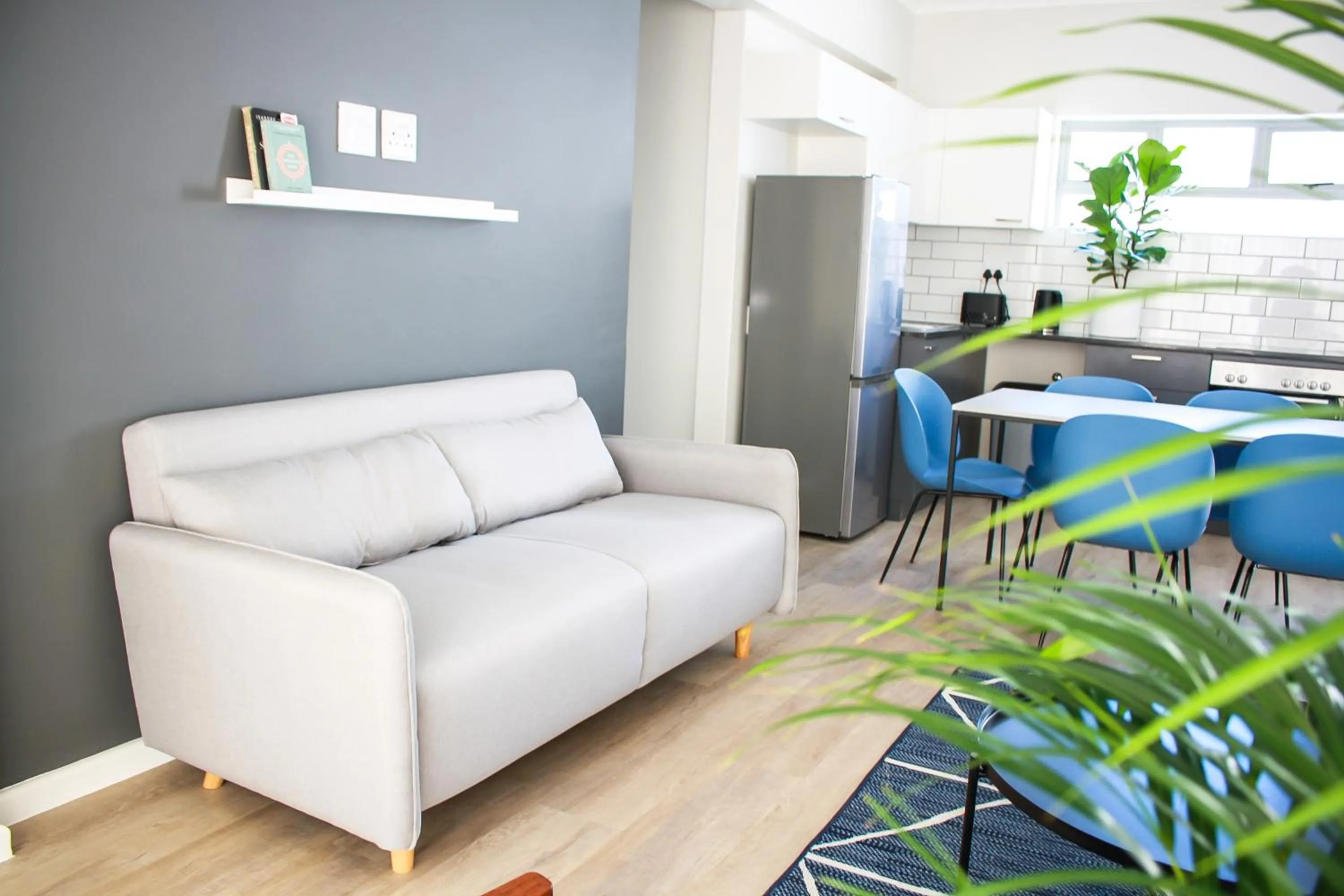 Living room in CURIOCITY Green Point