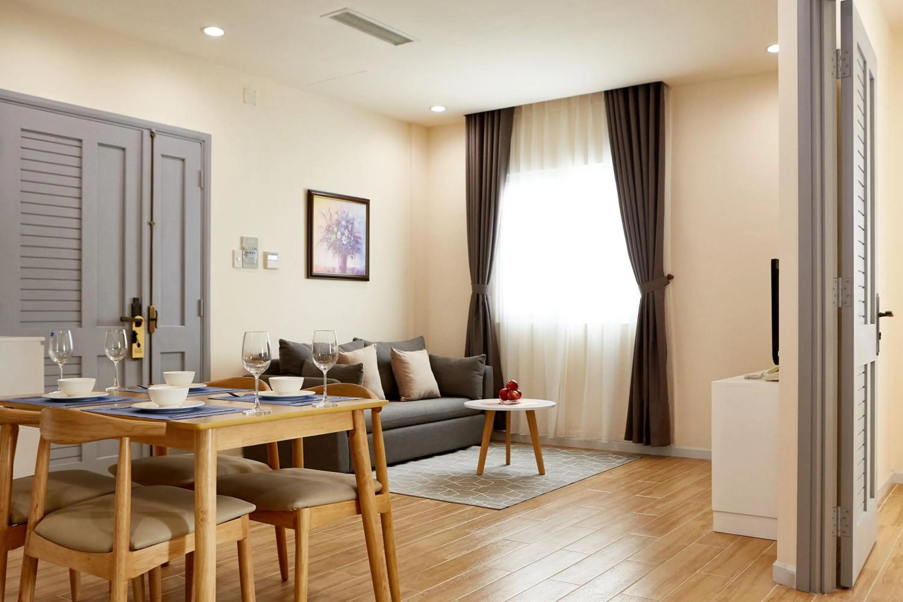 8B Aparthotel