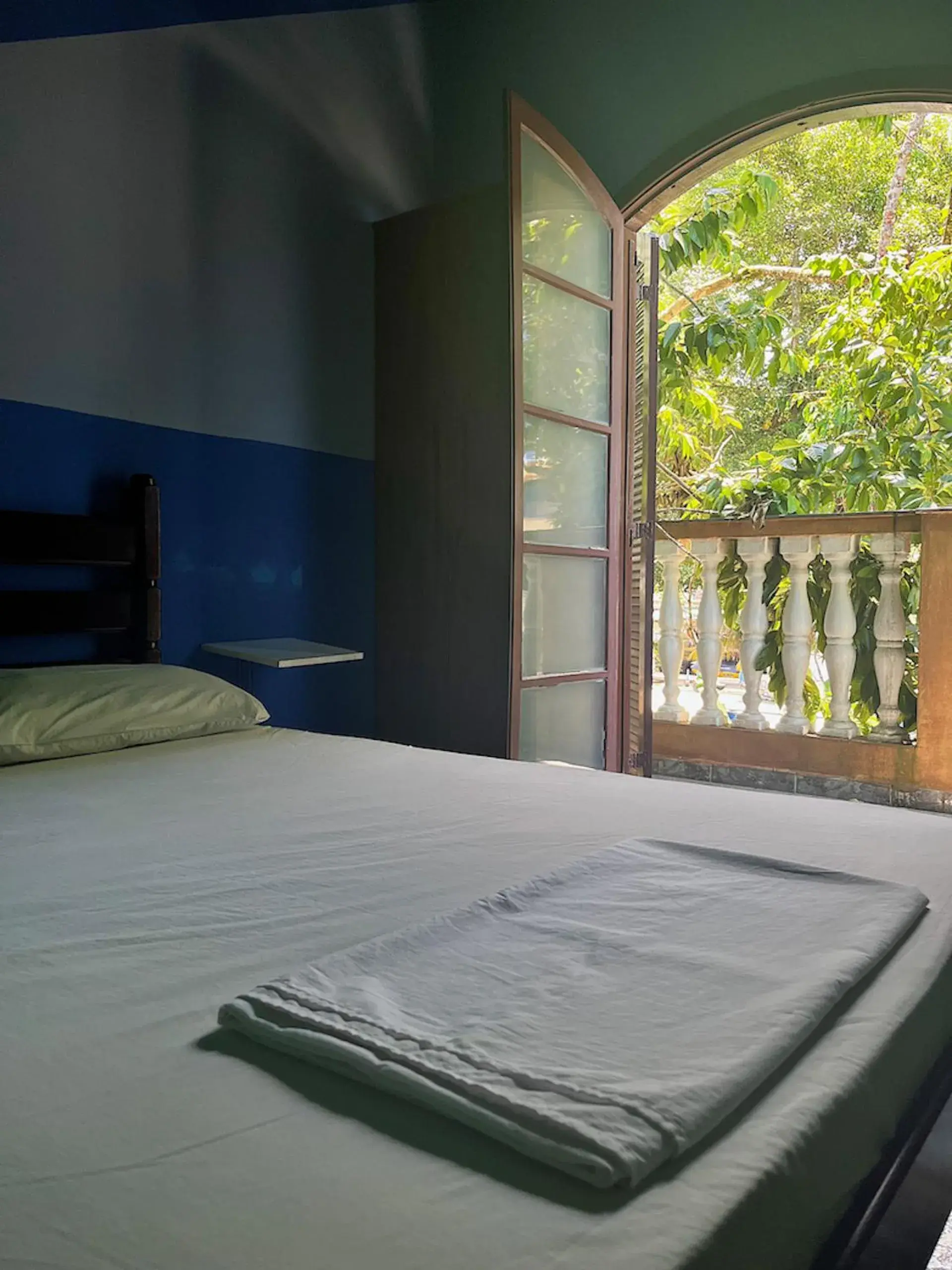Double Room with Shared Bathroom in Green Haven Hostel Double Room with Shared Bathroom in Green Haven Hostel