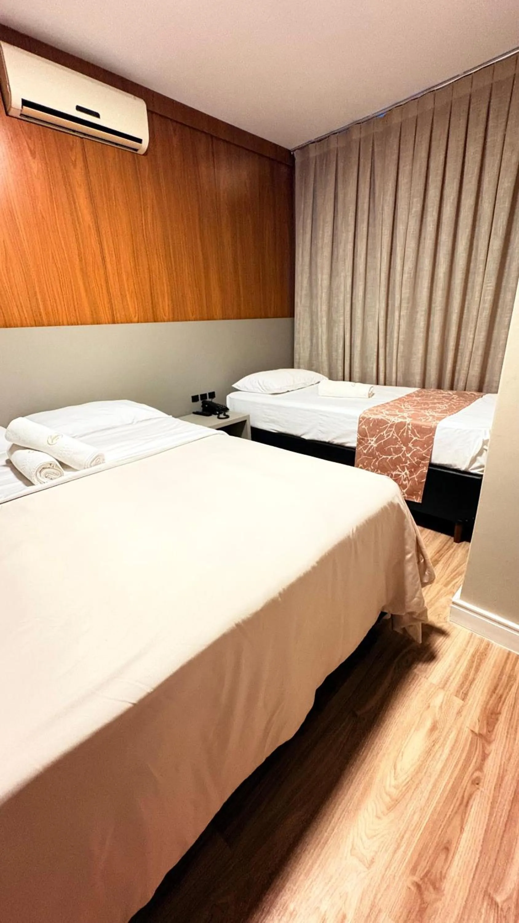 Bed in Hotel Lorimar