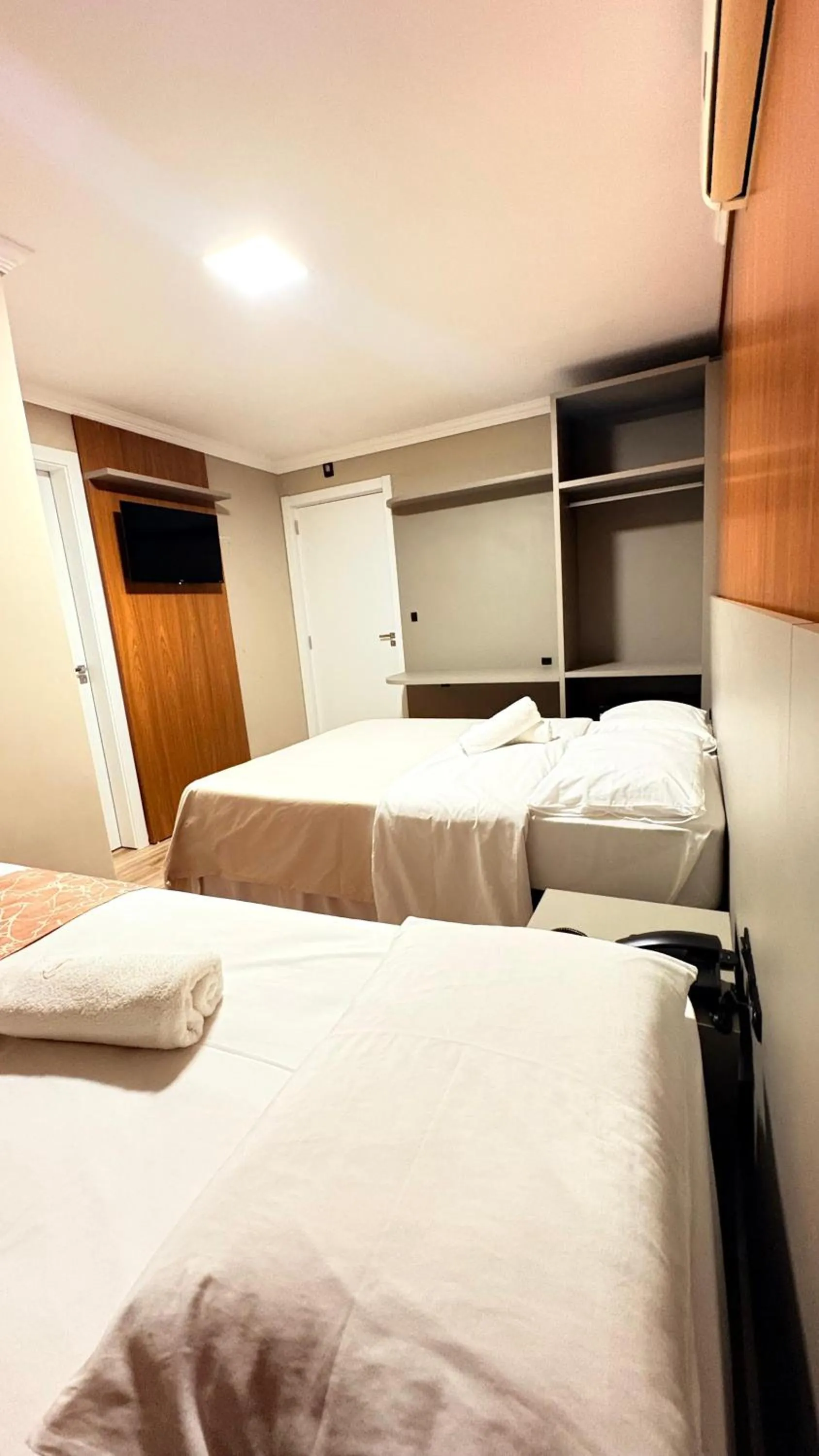 Bed in Hotel Lorimar