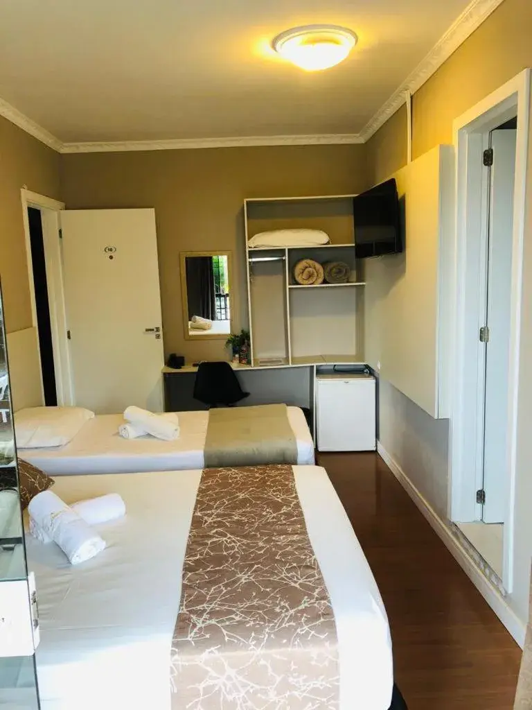 Triple Room with Terrace in Hotel Lorimar Triple Room with Terrace in Hotel Lorimar