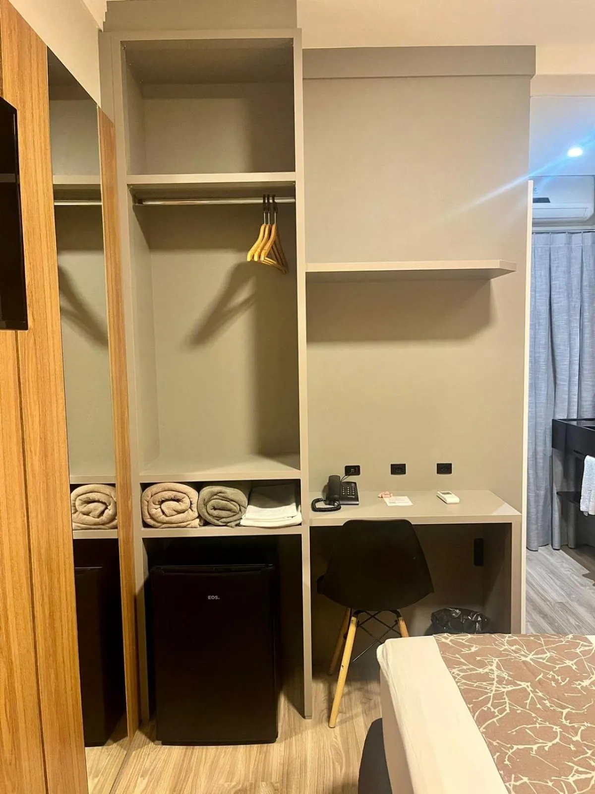 Bed in Hotel Lorimar