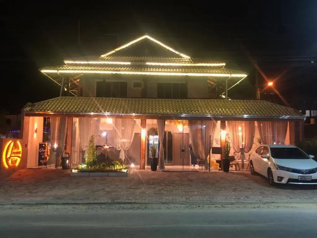 Property building in Hotel Lorimar Property building in Hotel Lorimar