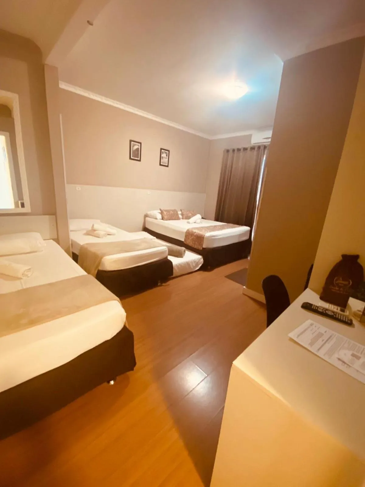 Bed in Hotel Lorimar