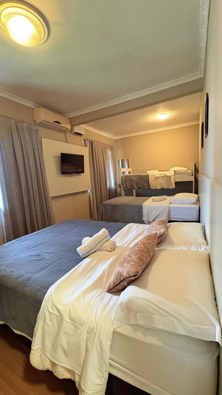 Bed in Hotel Lorimar