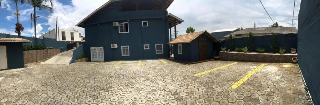 Property building in Hotel Lorimar