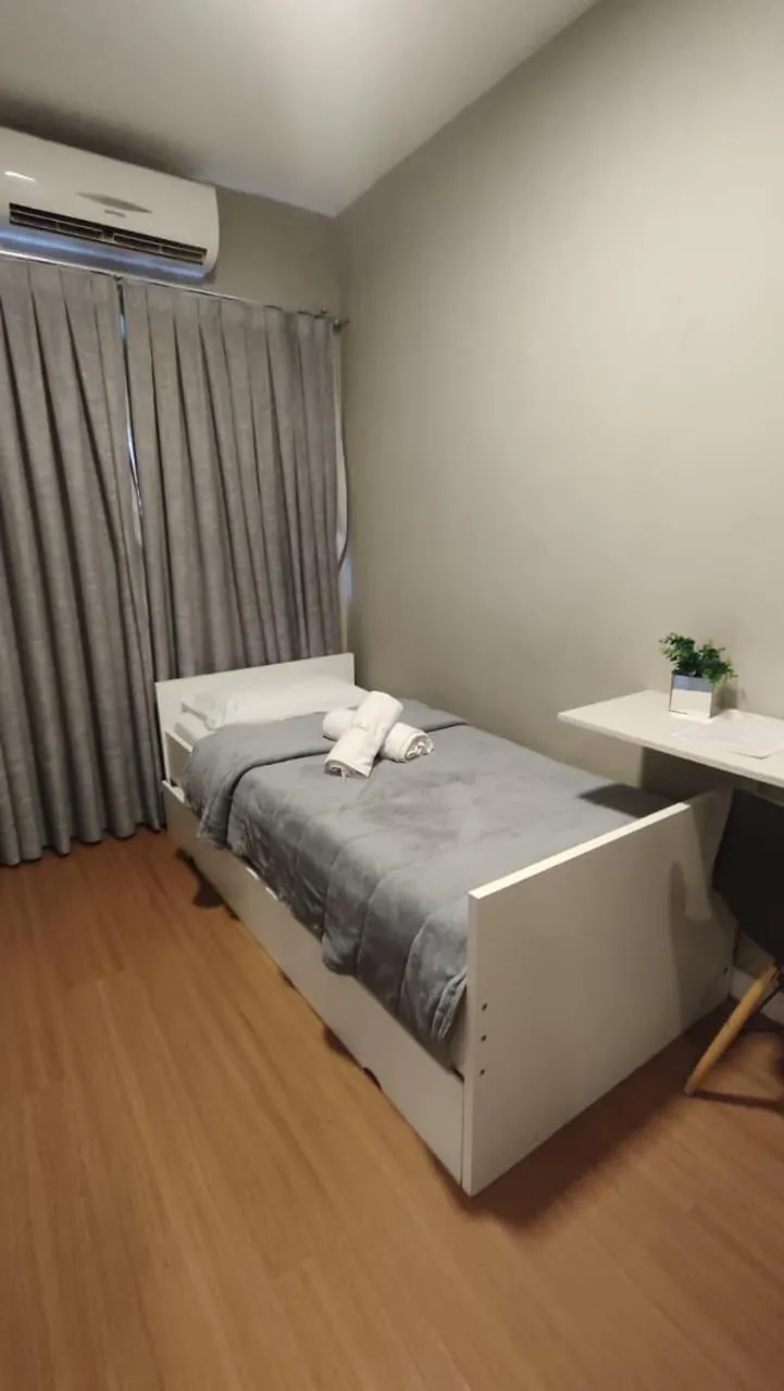 Bed in Hotel Lorimar