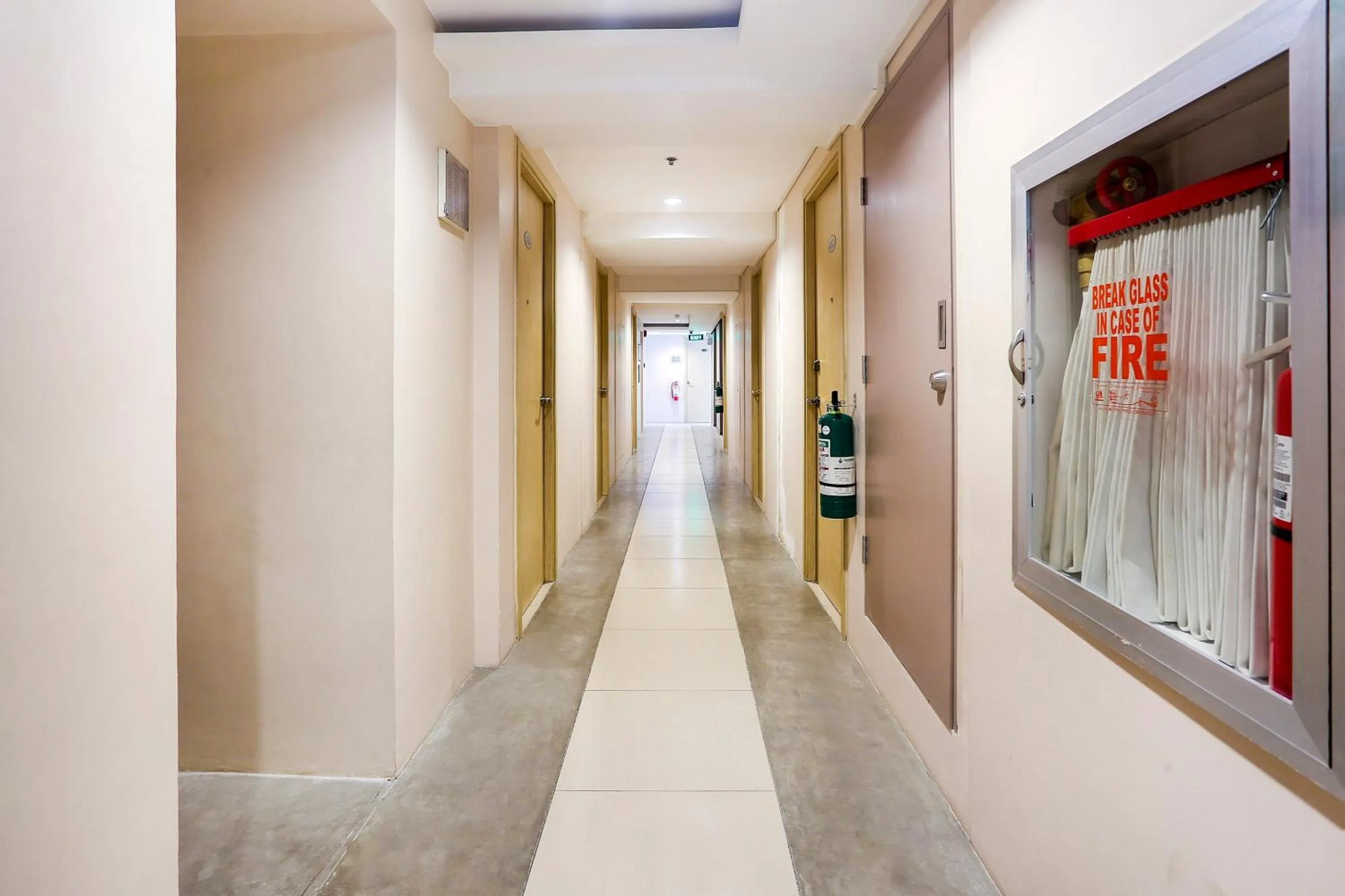 Lobby or reception in OYO 474 Nizami Condotel