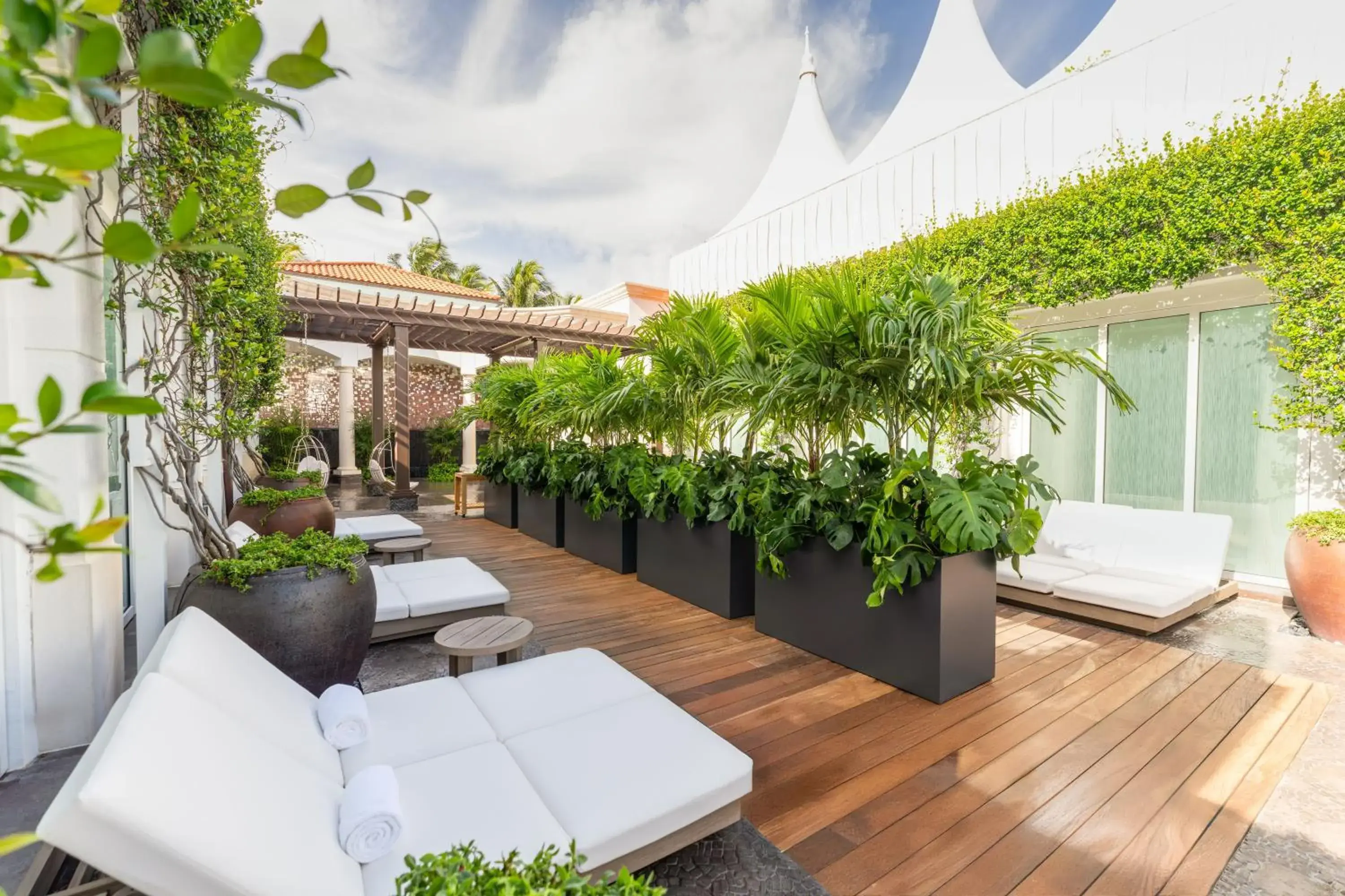 Spa and wellness centre/facilities in Eau Palm Beach Resort & Spa Spa and wellness centre/facilities in Eau Palm Beach Resort & Spa