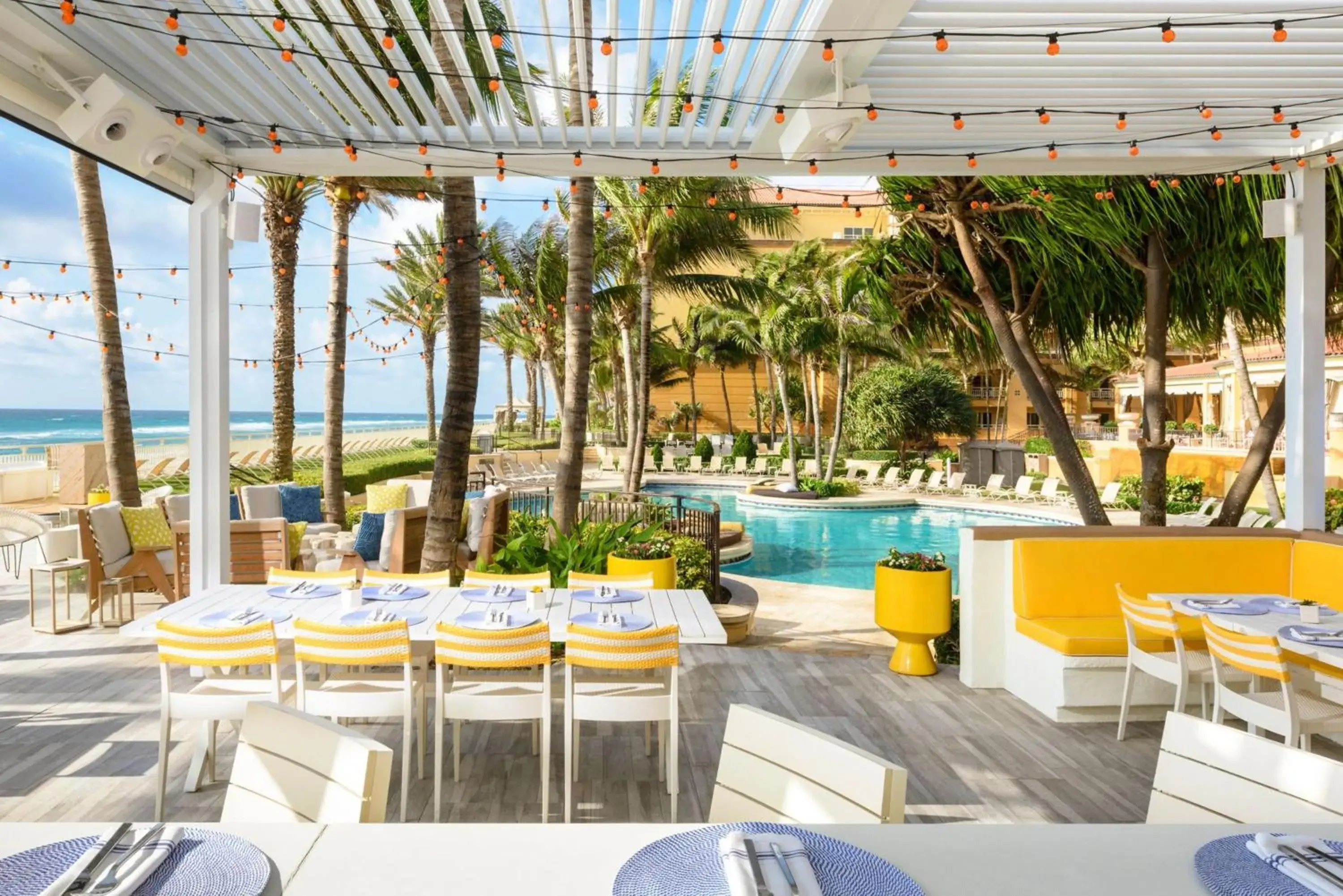Restaurant/places to eat in Eau Palm Beach Resort & Spa Restaurant/places to eat in Eau Palm Beach Resort & Spa