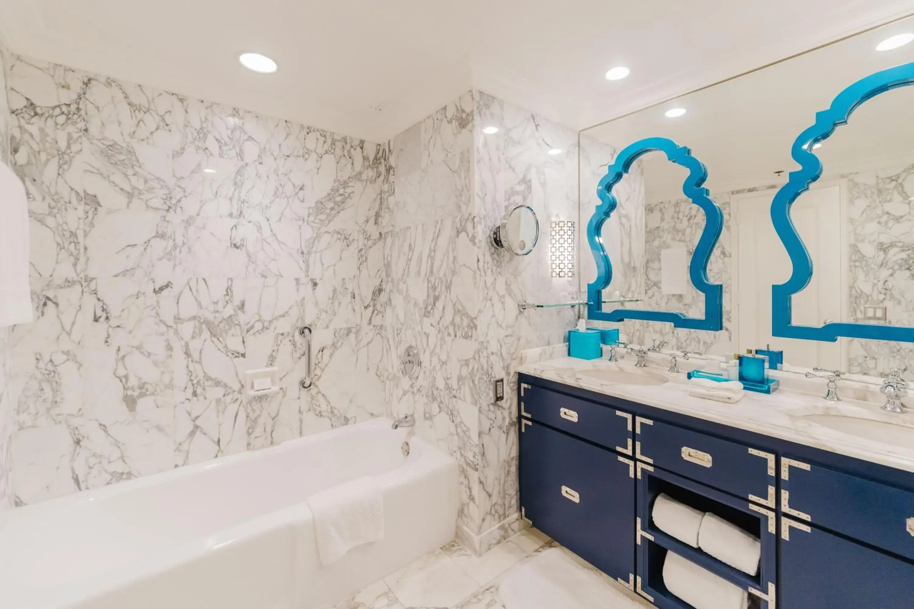 Bathroom in Eau Palm Beach Resort & Spa Bathroom in Eau Palm Beach Resort & Spa