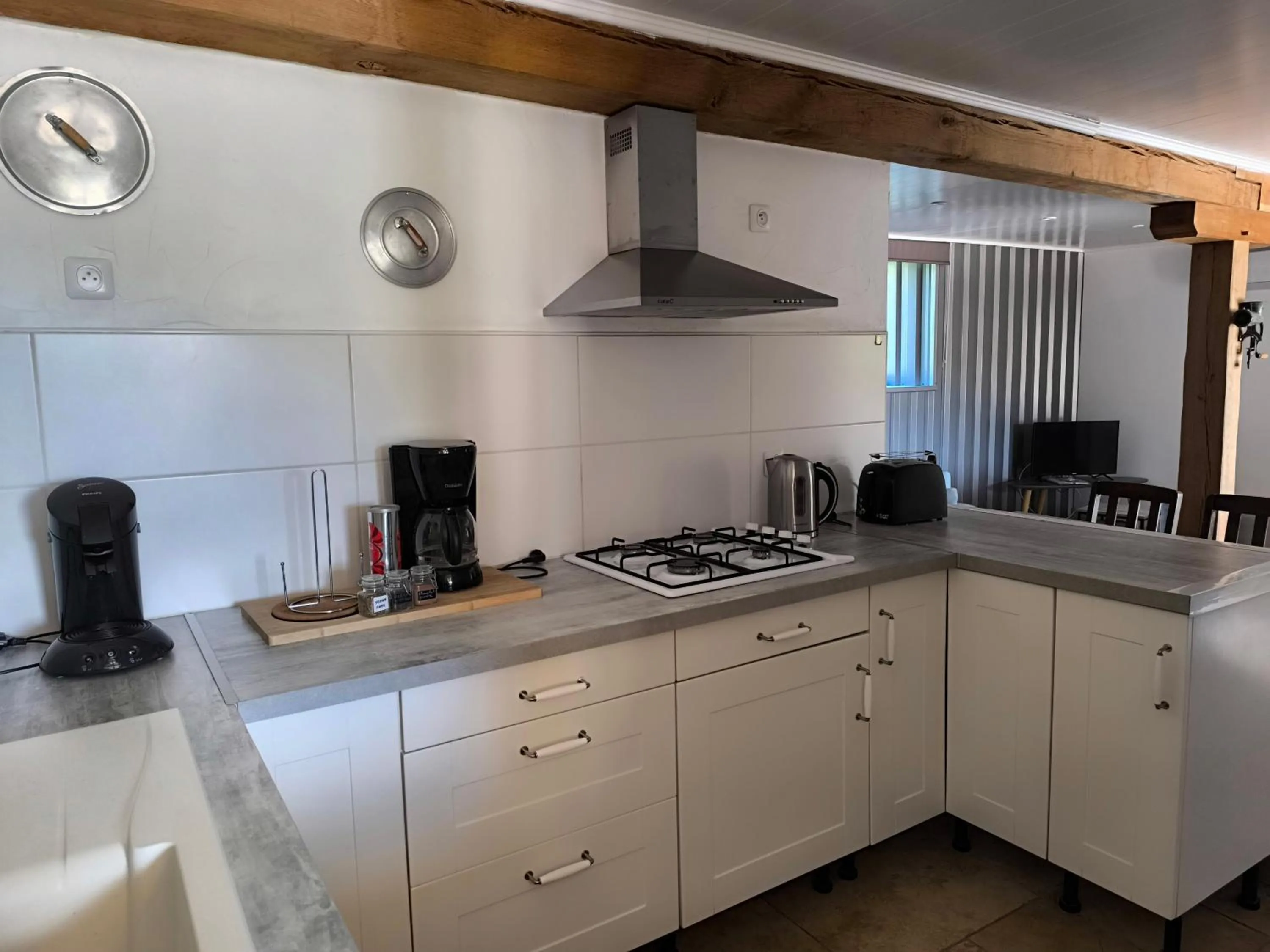 kitchen in Le Puits de Garival