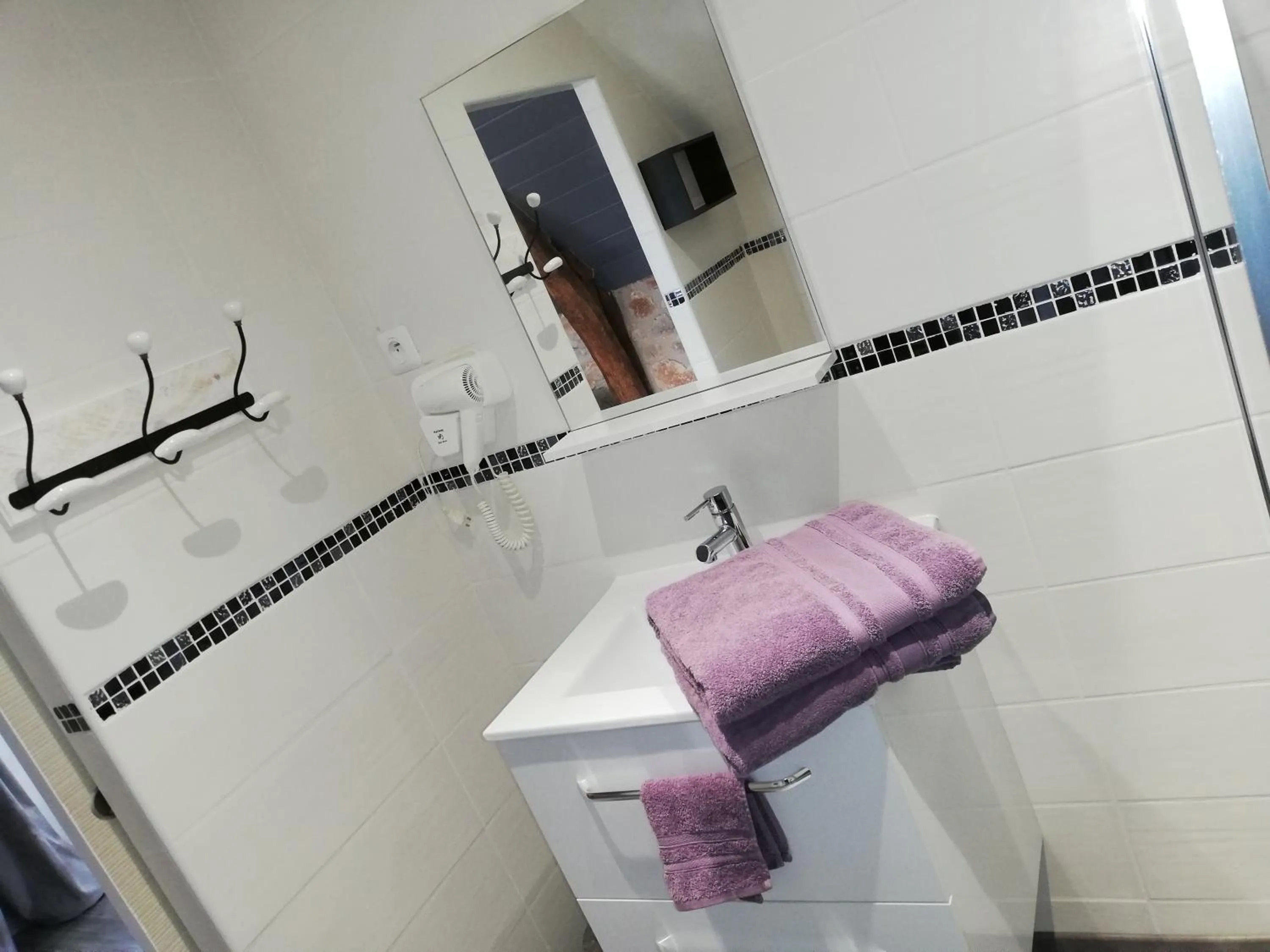 Bathroom in Le Puits de Garival