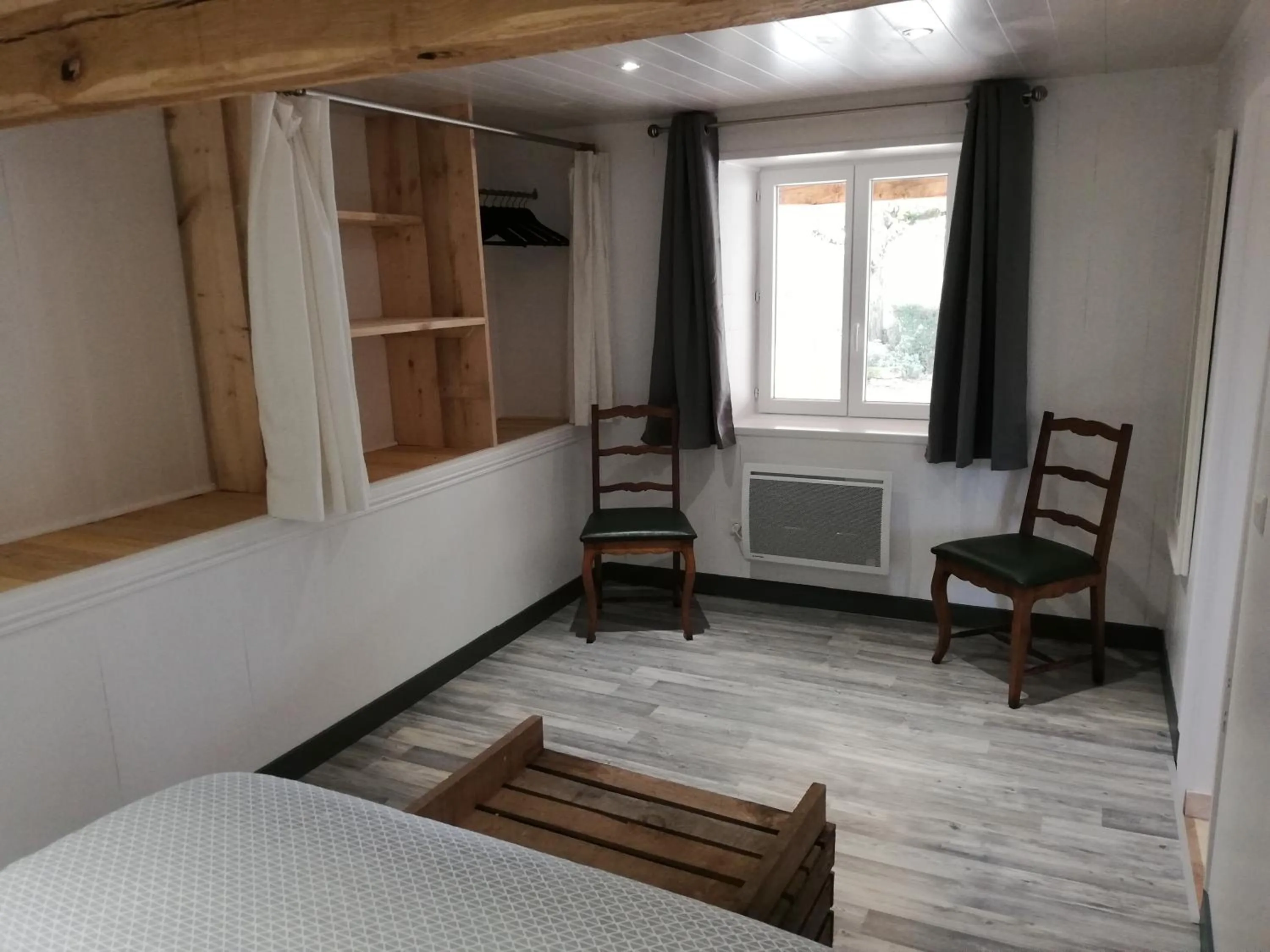 Bedroom, Bed in Le Puits de Garival