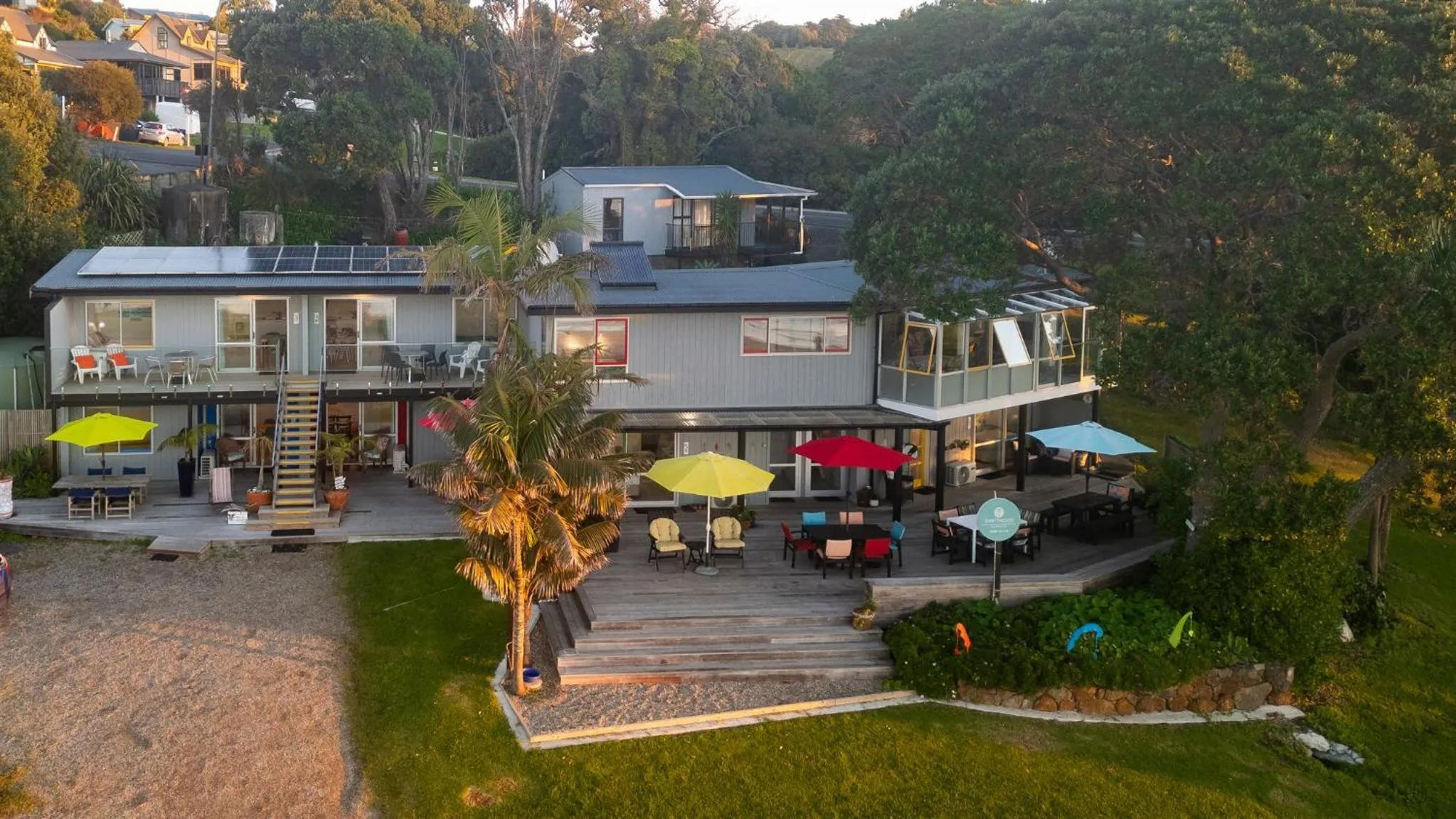 Driftwood Lodge Beachfront, Cable Bay Stays, Cable Bay, Northland
