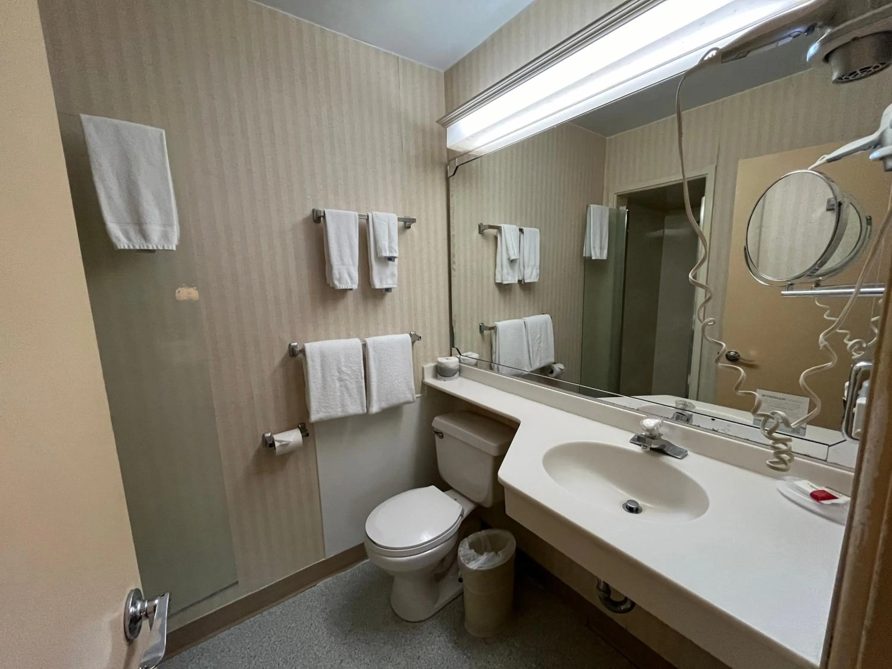 Bathroom in Travelodge by Wyndham Seattle By The Space Needle