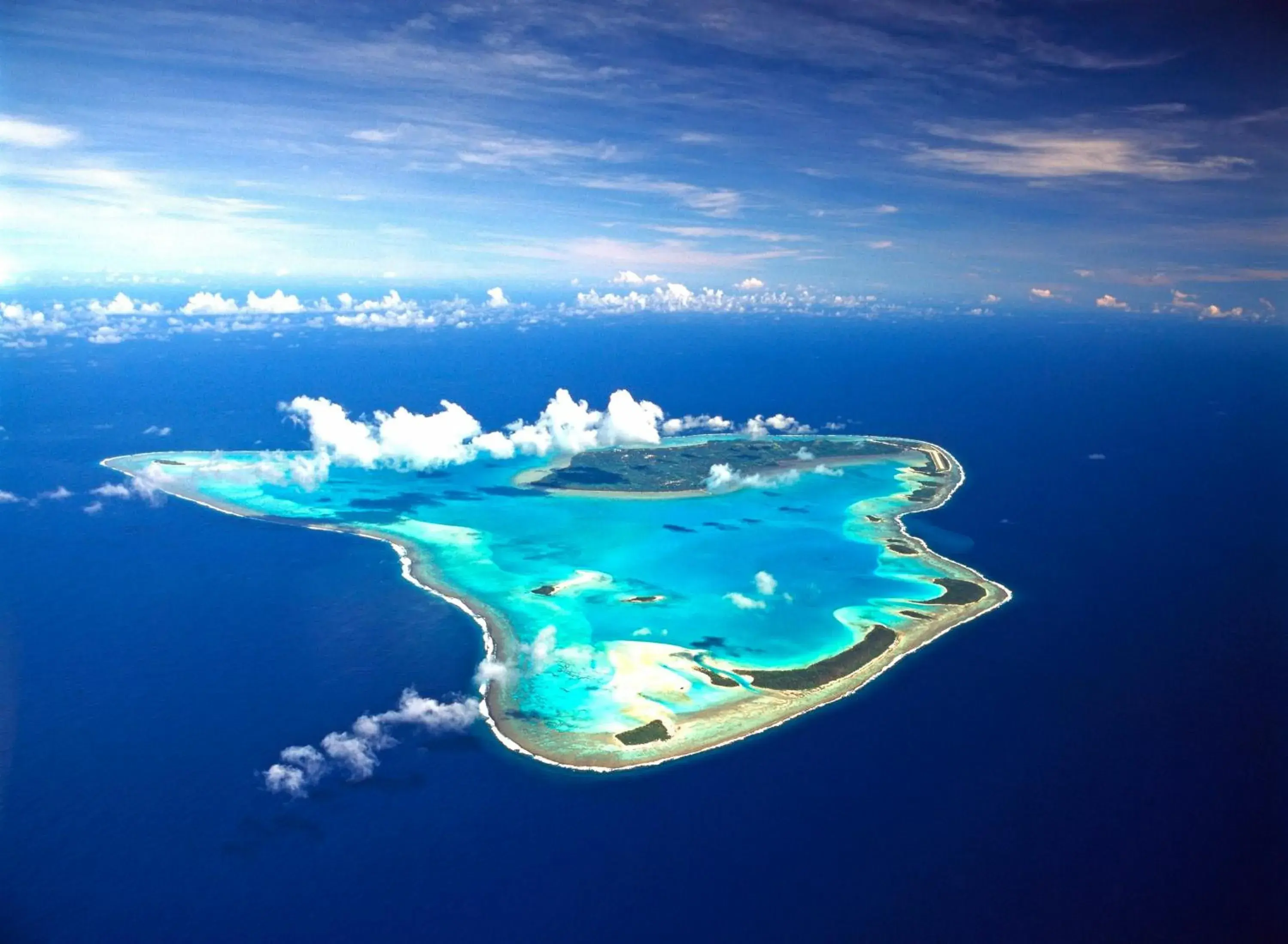 Bird's eye view in Tamanu Beach Bird's eye view in Tamanu Beach