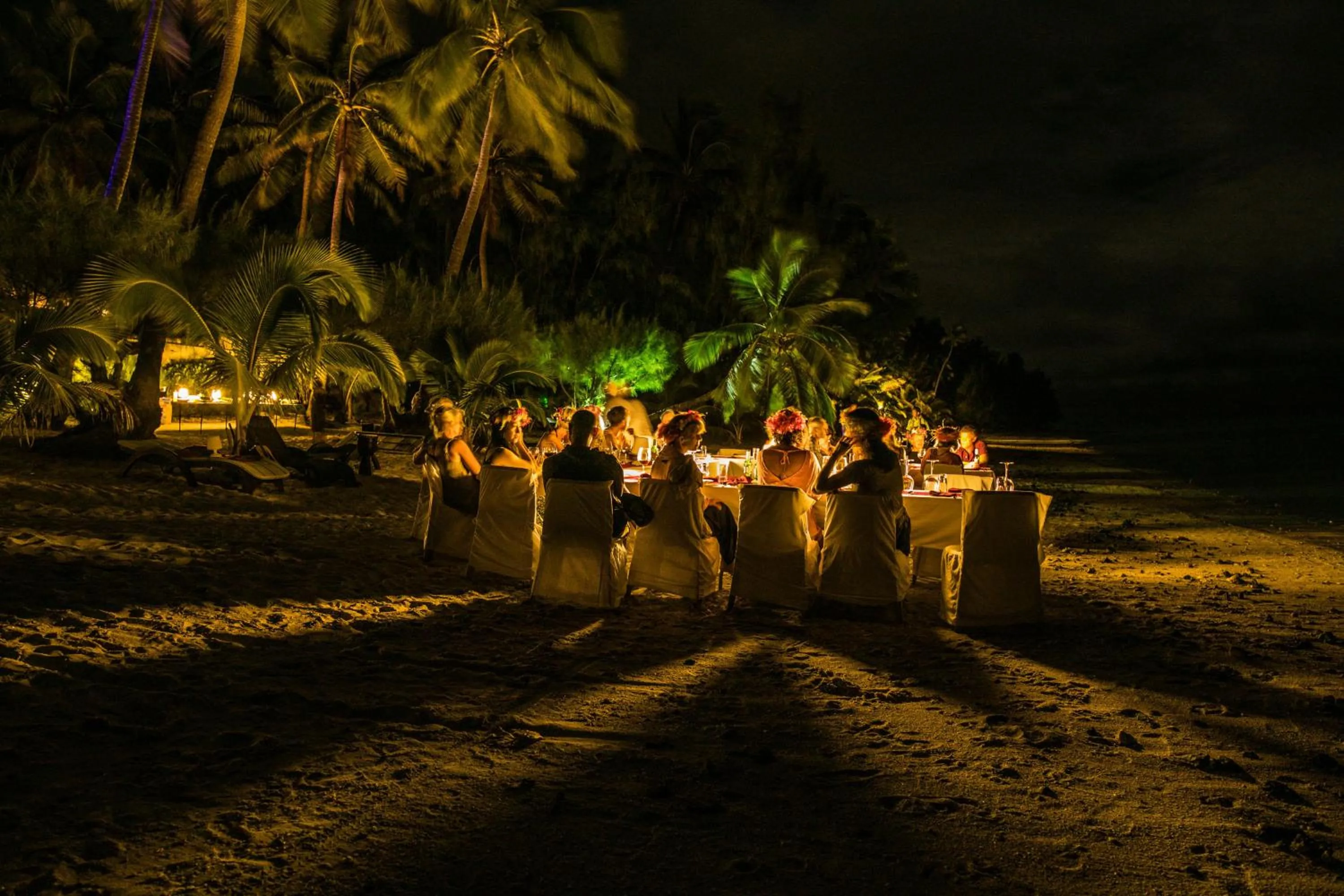 People in Tamanu Beach