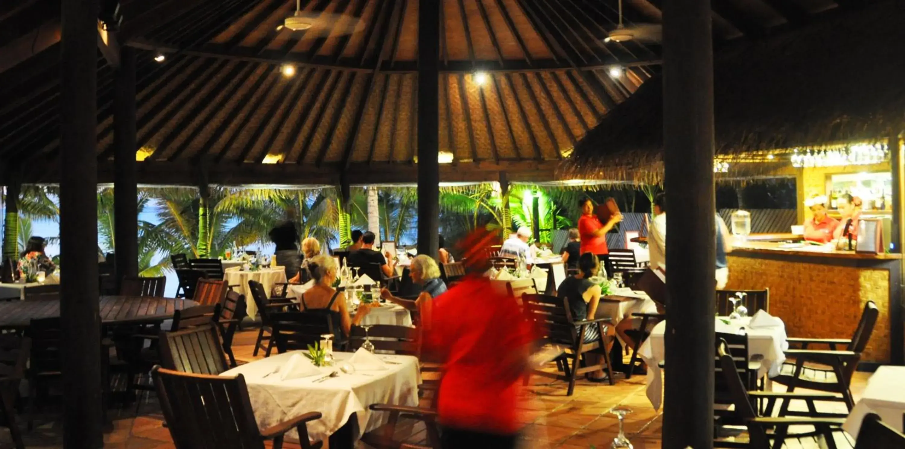Restaurant/places to eat in Tamanu Beach Restaurant/places to eat in Tamanu Beach