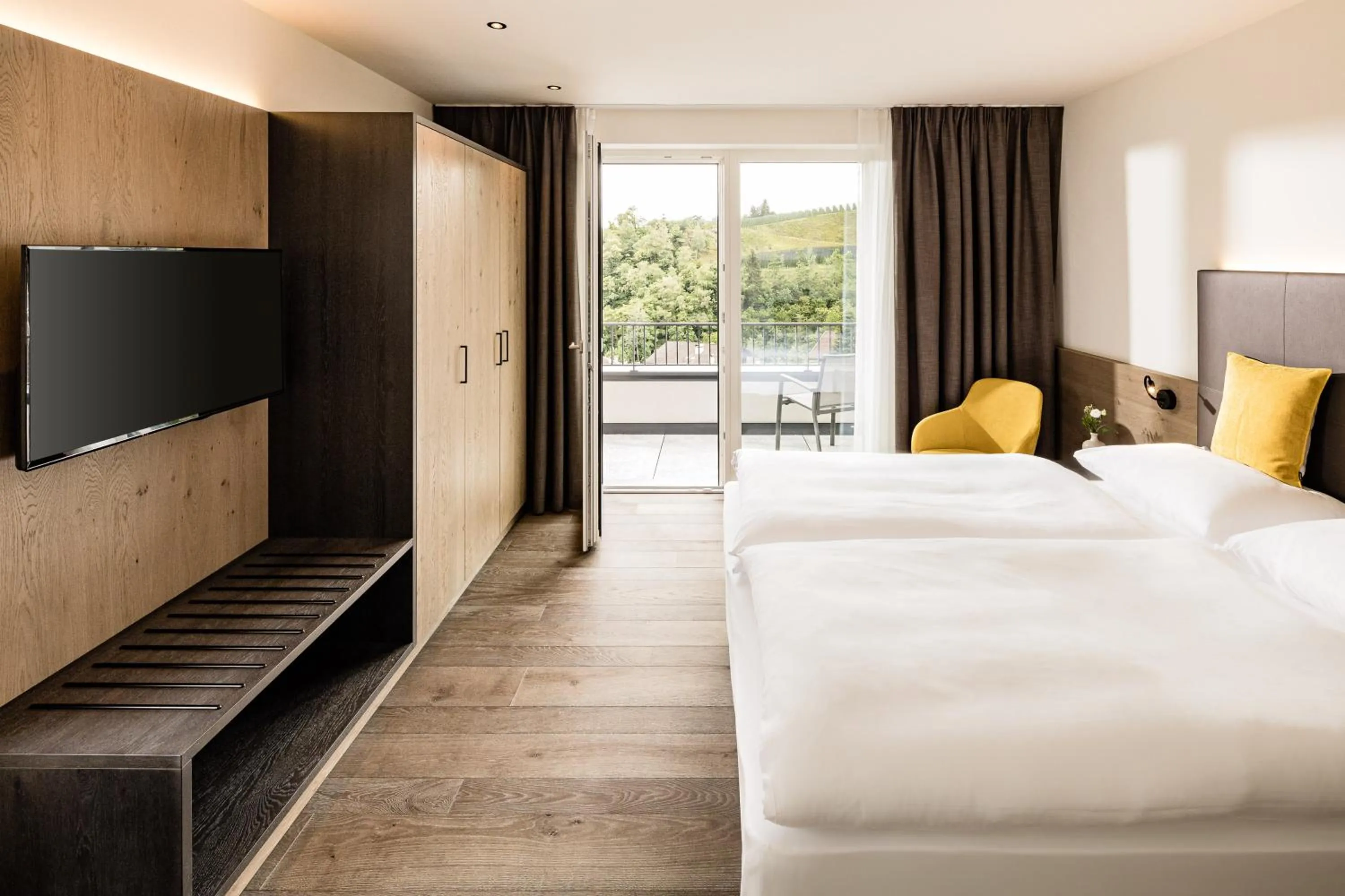 Photo of the whole room, Bed in Panorama Residence Saltauserhof Resort