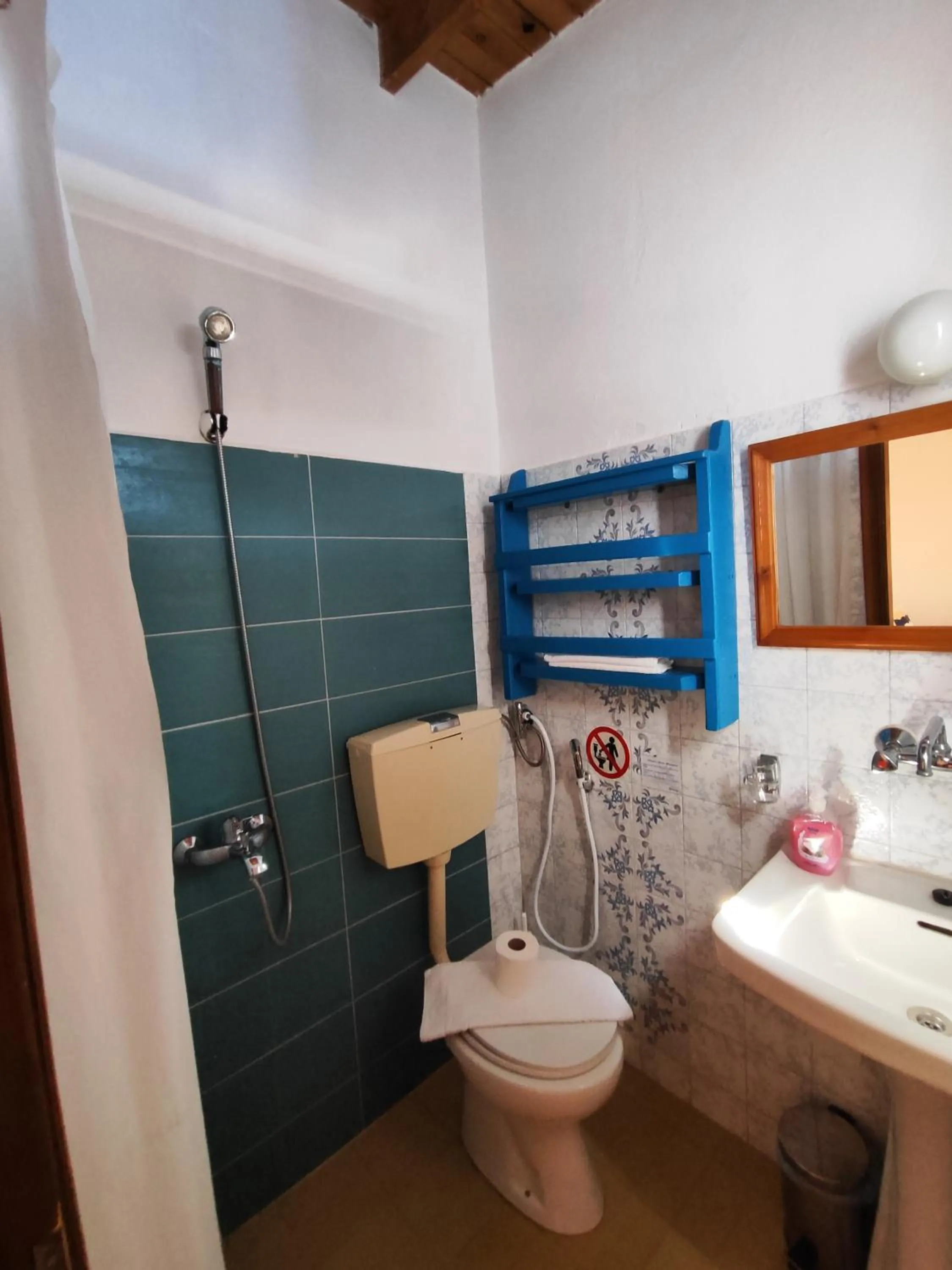 Oleander's Garden Traditional Cretan Cottage