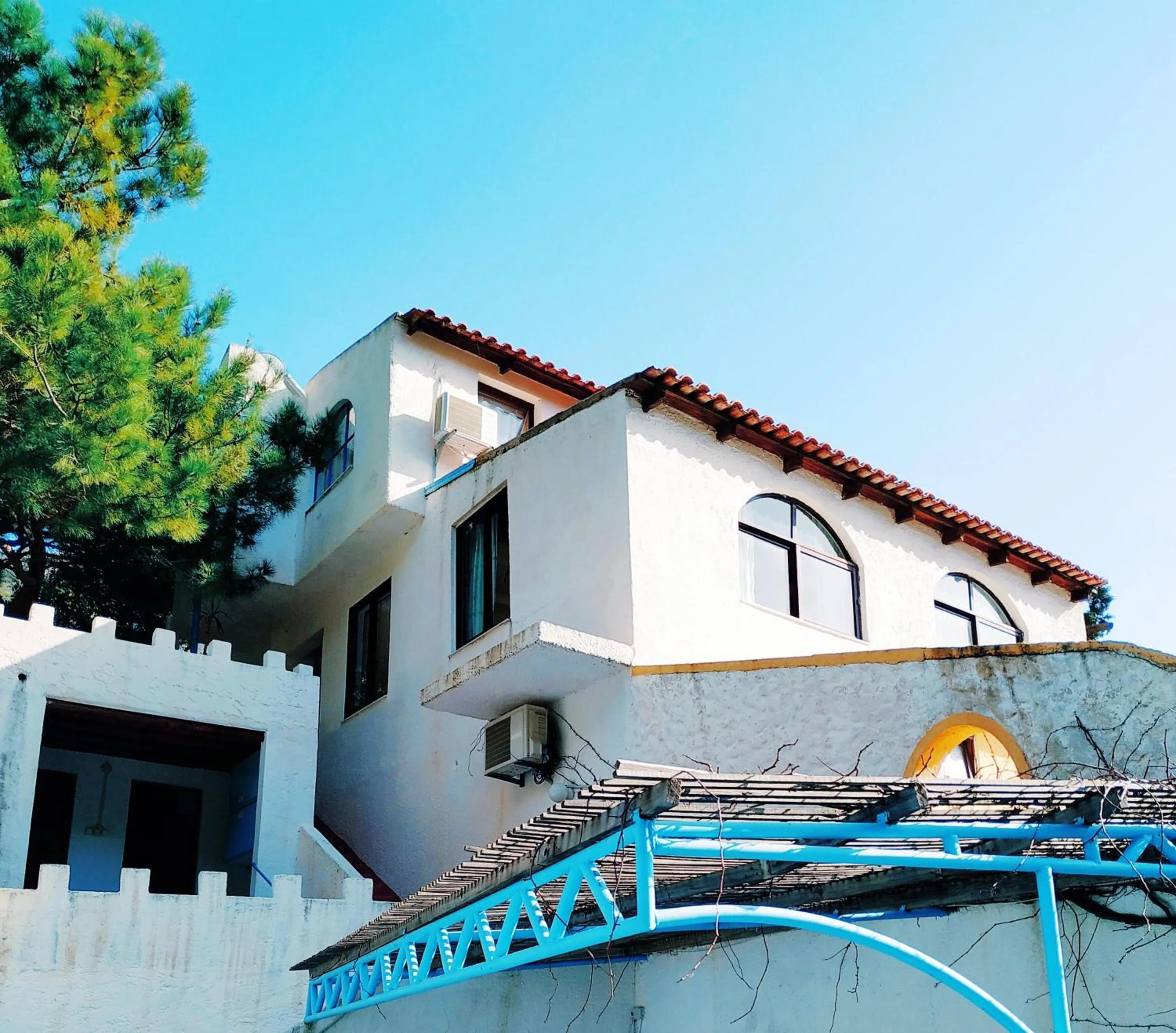 Oleander's Garden Traditional Cretan Cottage