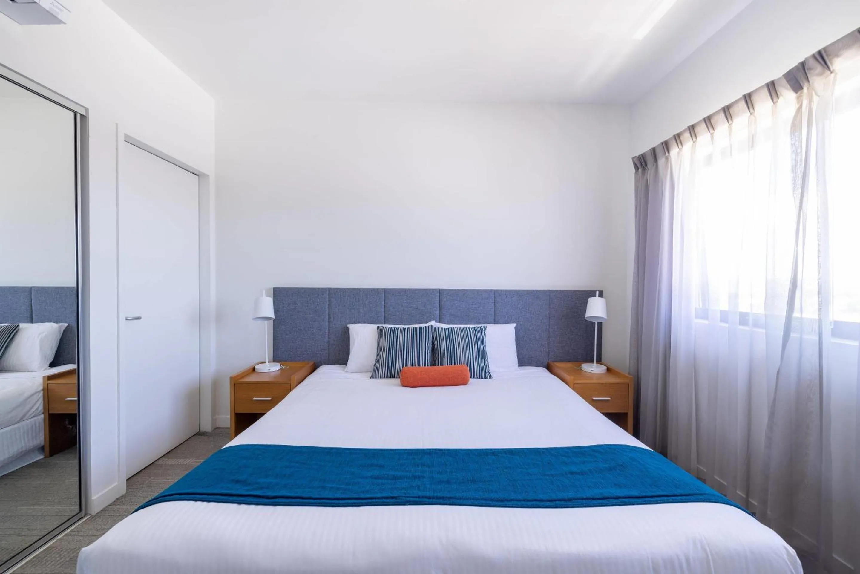 Bedroom, Bed in MainStay Suites Mackay