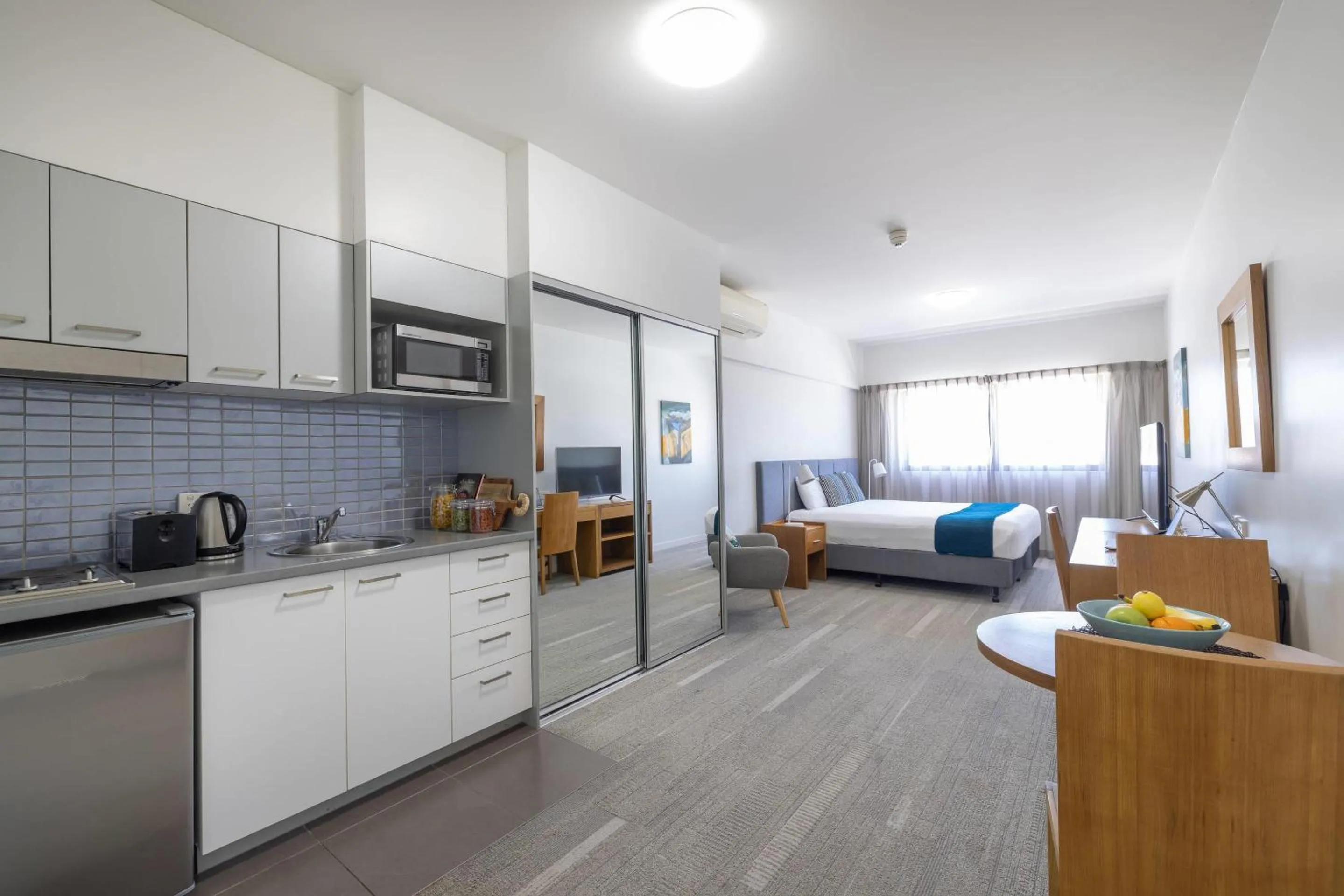 Bedroom in MainStay Suites Mackay