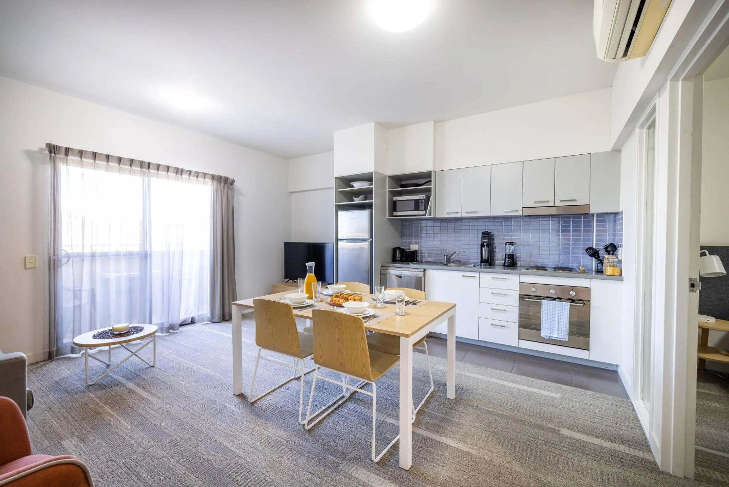 Bedroom in MainStay Suites Mackay
