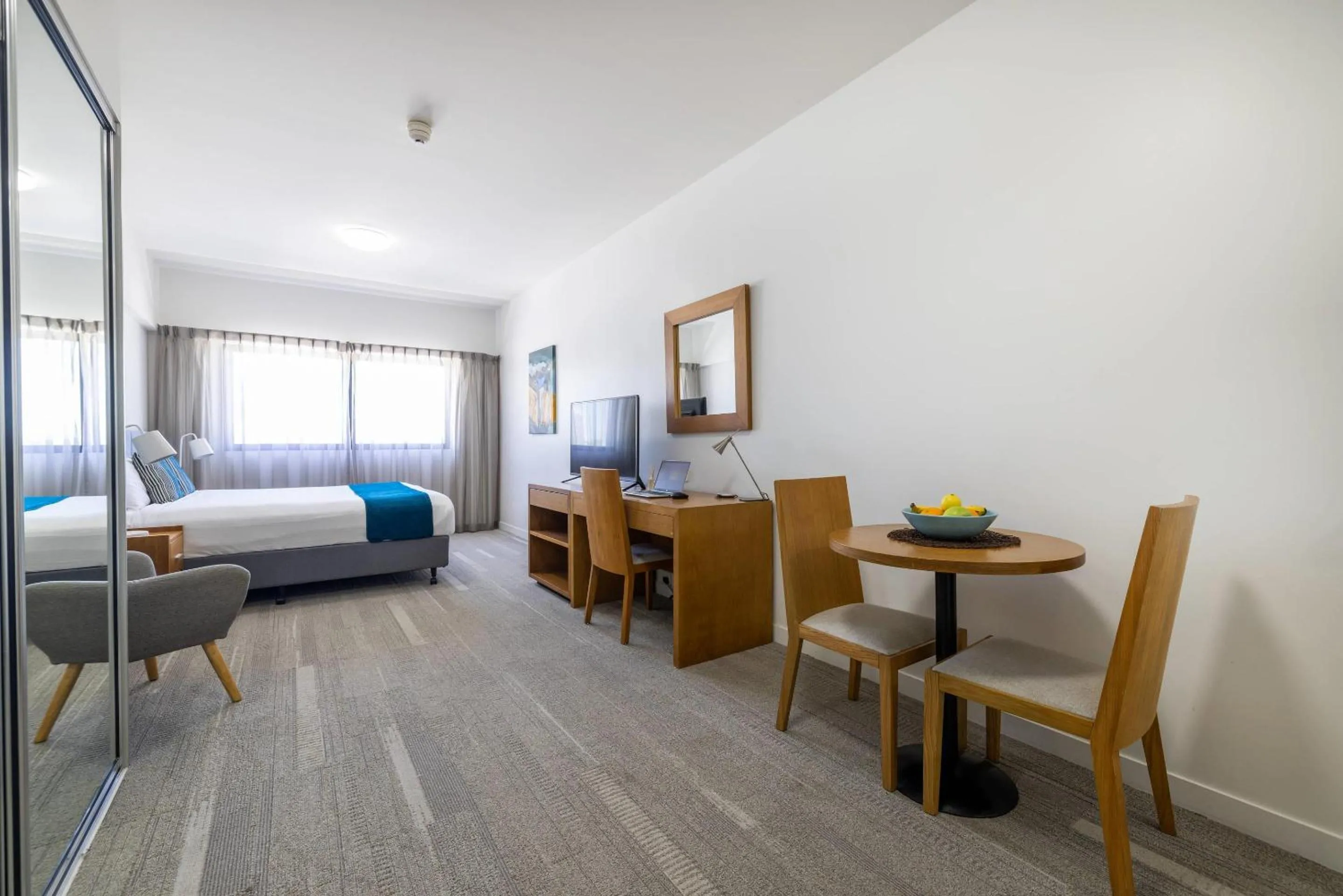 Bedroom, Bed in MainStay Suites Mackay