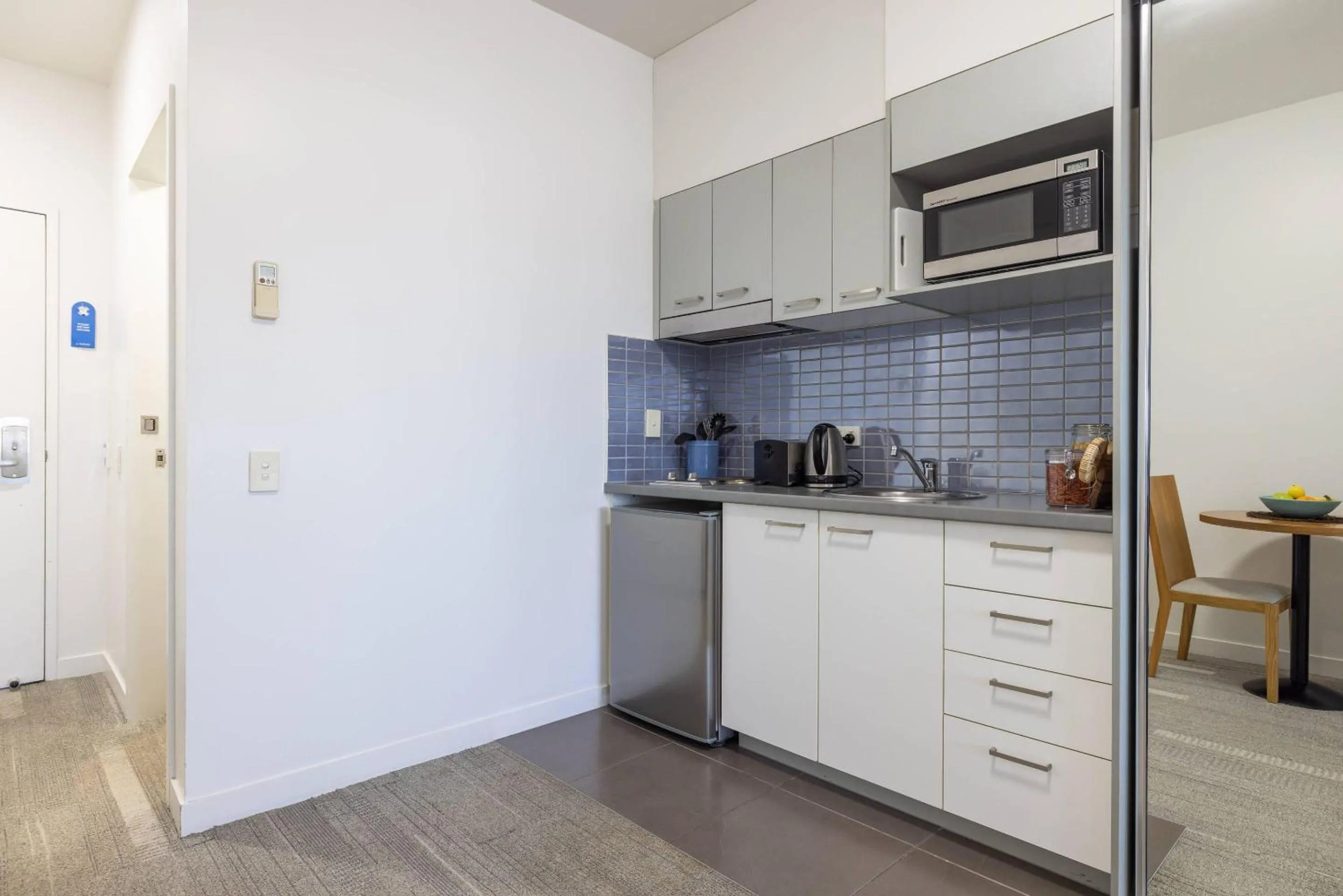 Bedroom in MainStay Suites Mackay