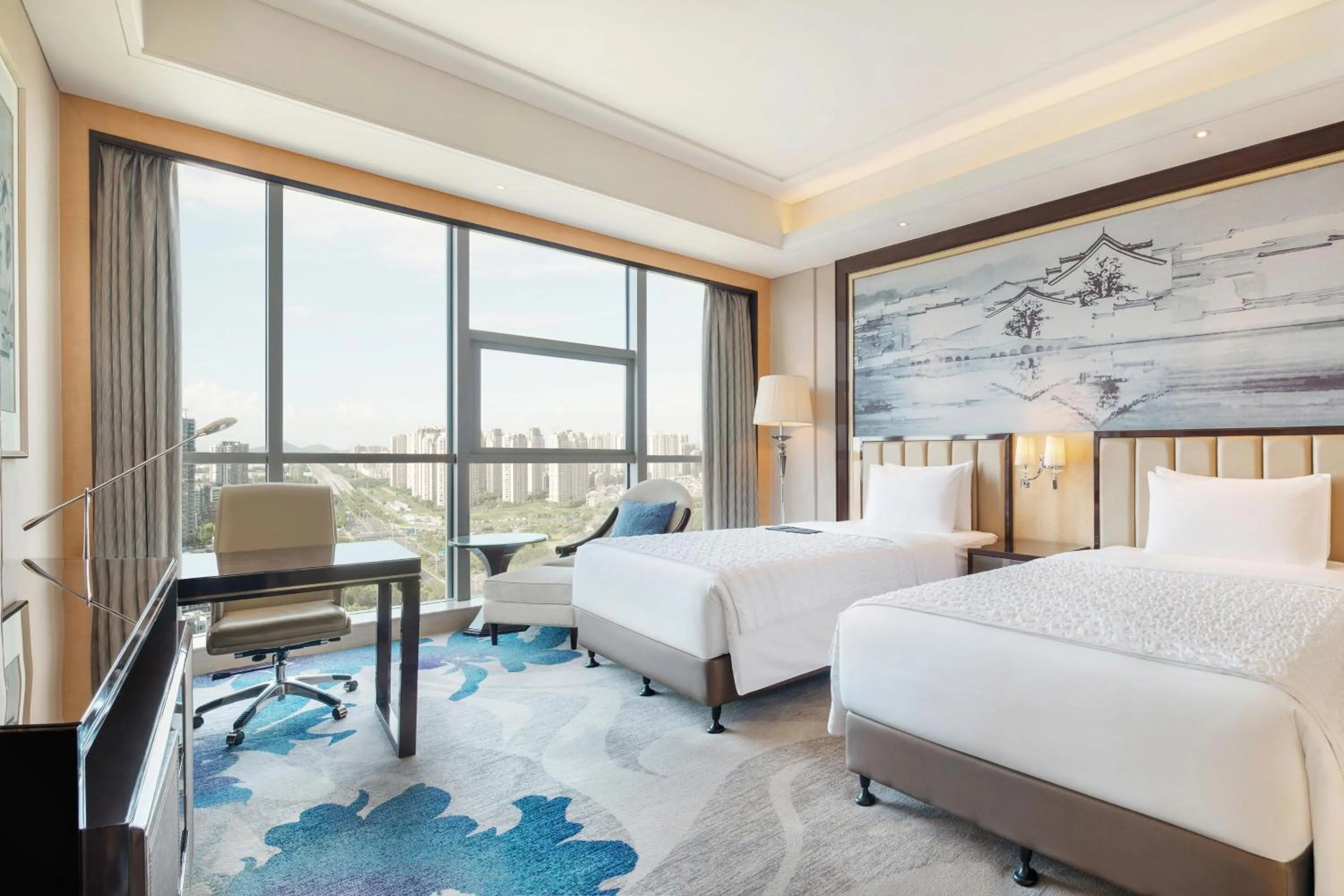 Photo of the whole room, Bed in Le Meridien Yixing Hotel