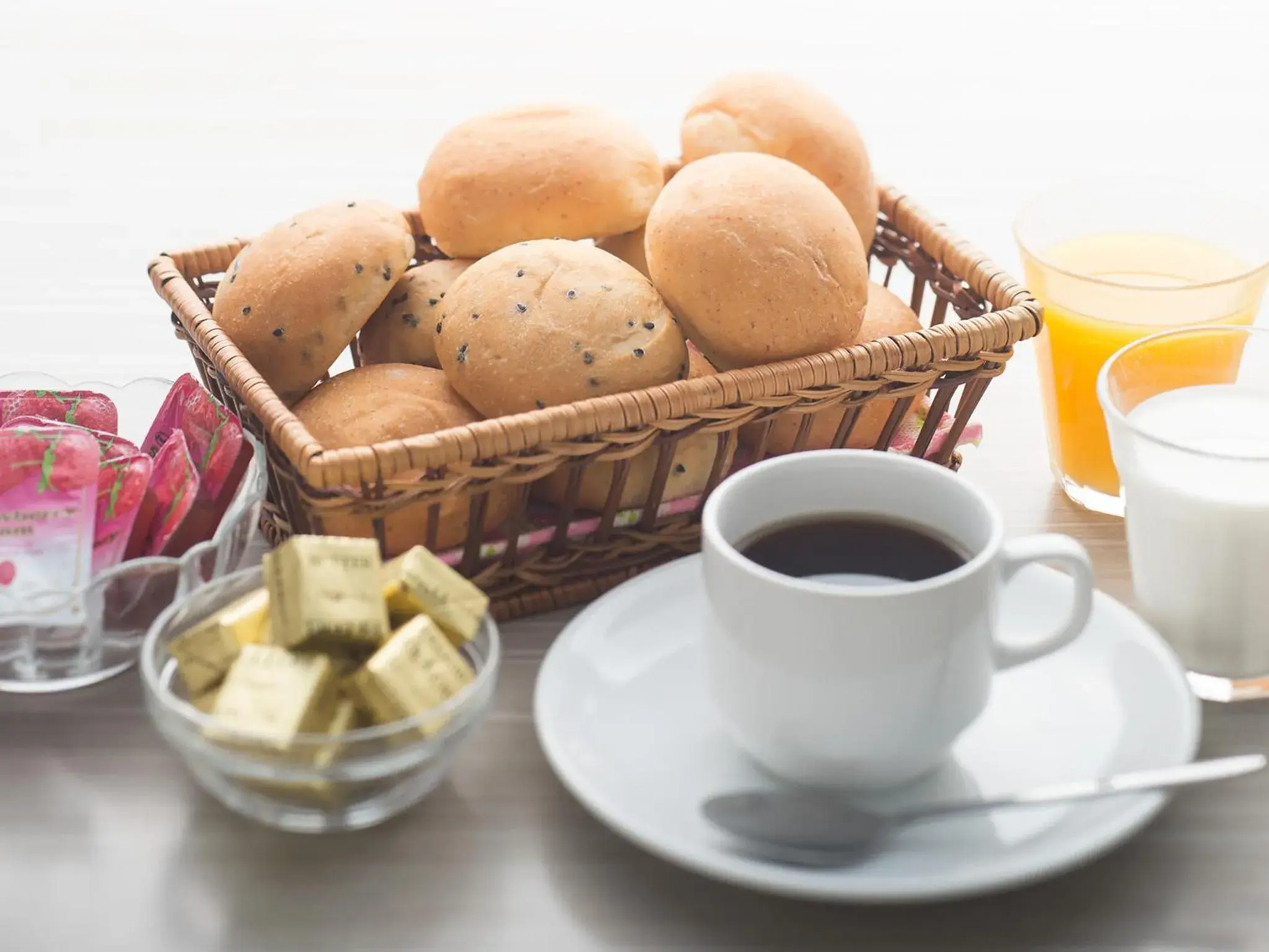 Food in Sotetsu Fresa Inn Yokohama Totsuka - Renovated in March 31st 2025 Food in Sotetsu Fresa Inn Yokohama Totsuka - Renovated in March 31st 2025