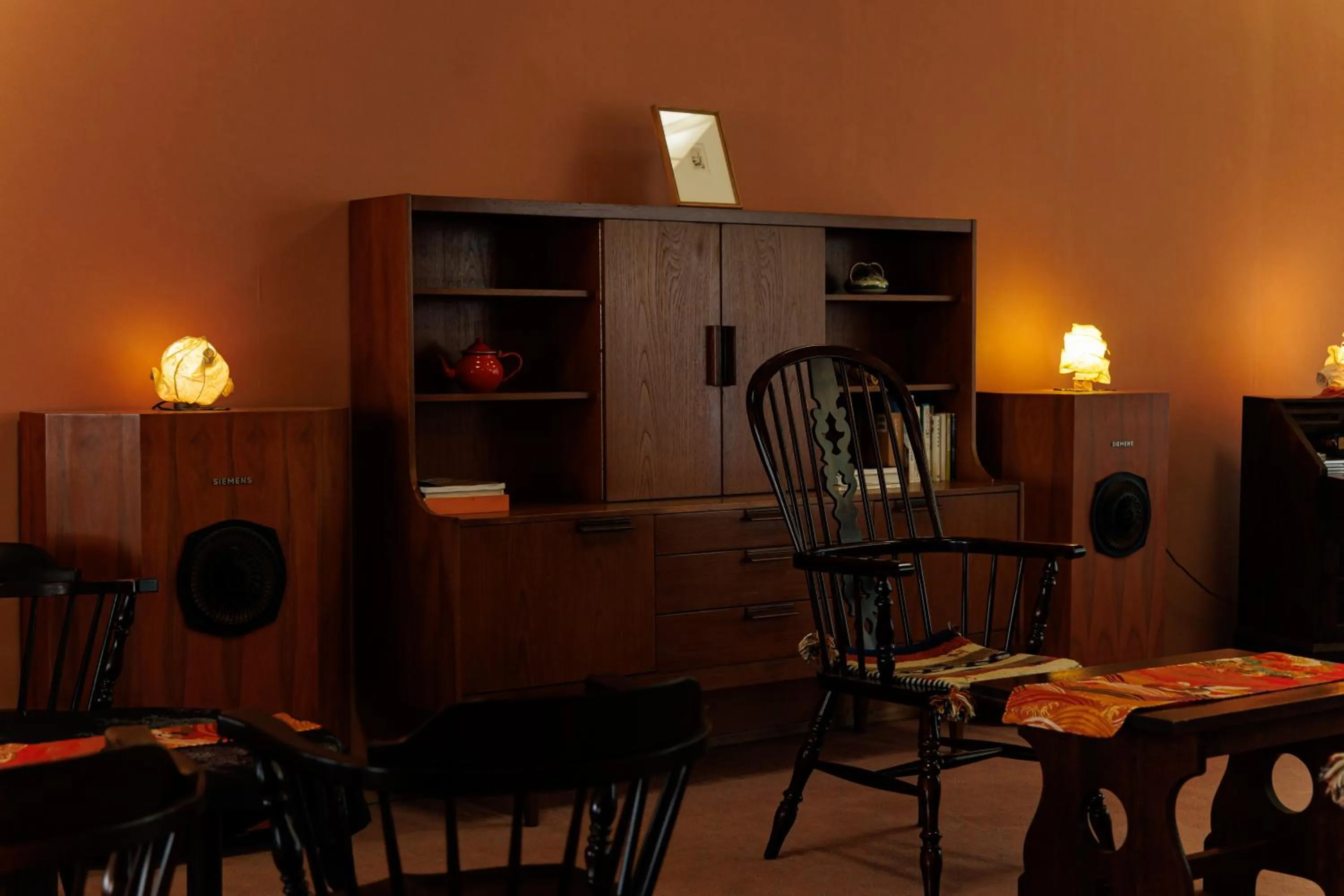 Area and facilities in Yorozuya