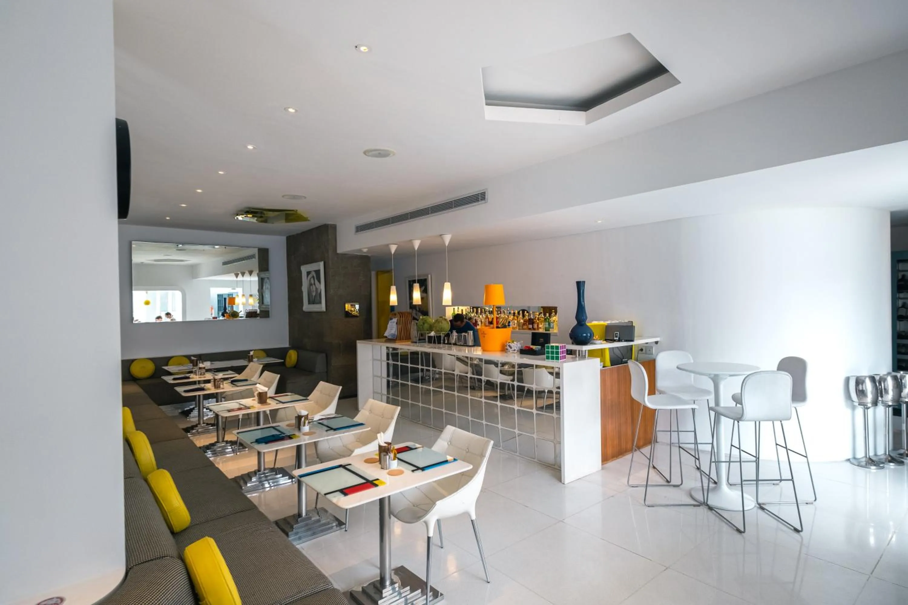 Lounge or bar in Chill Hotel Seminyak